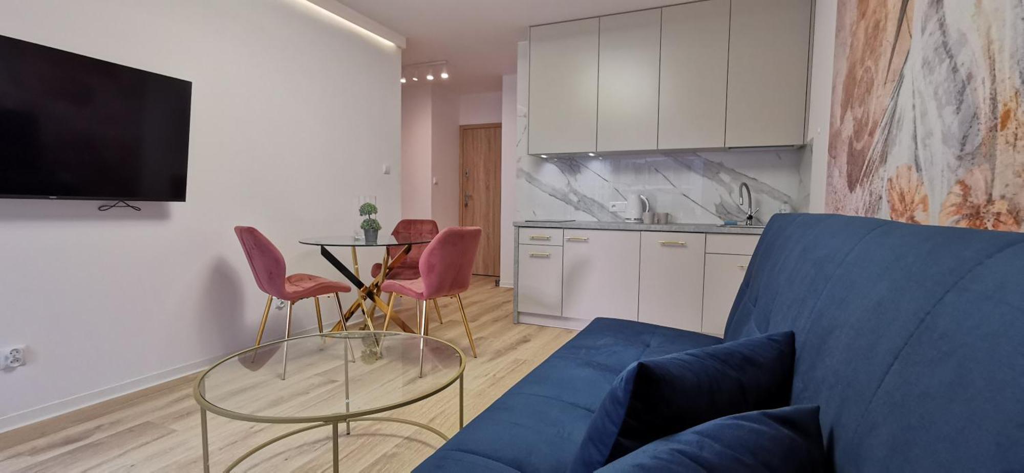 Apartment Flou 81, Parking & 700m Plaza Gdansk