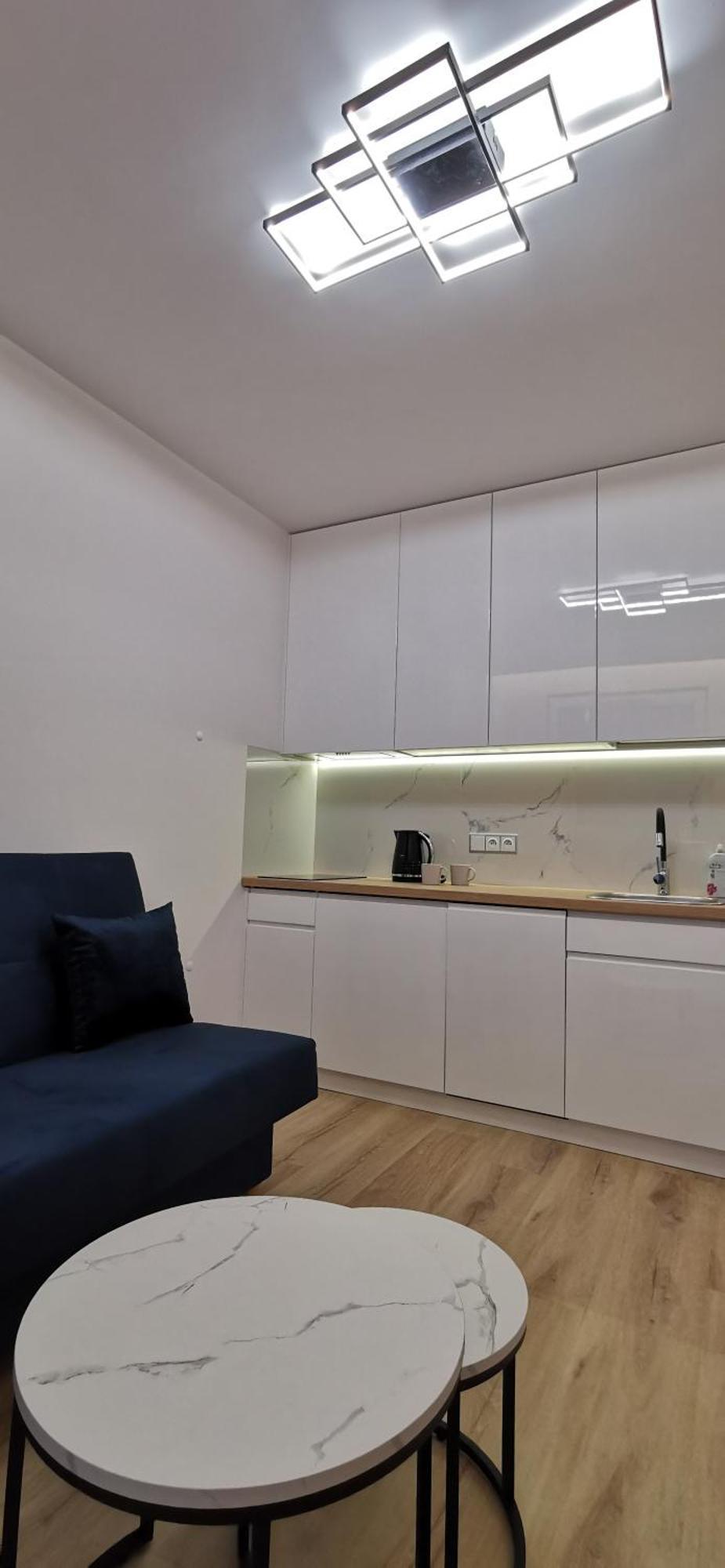 Flou Przystan Letnica 79, Parking & 700m Plaza