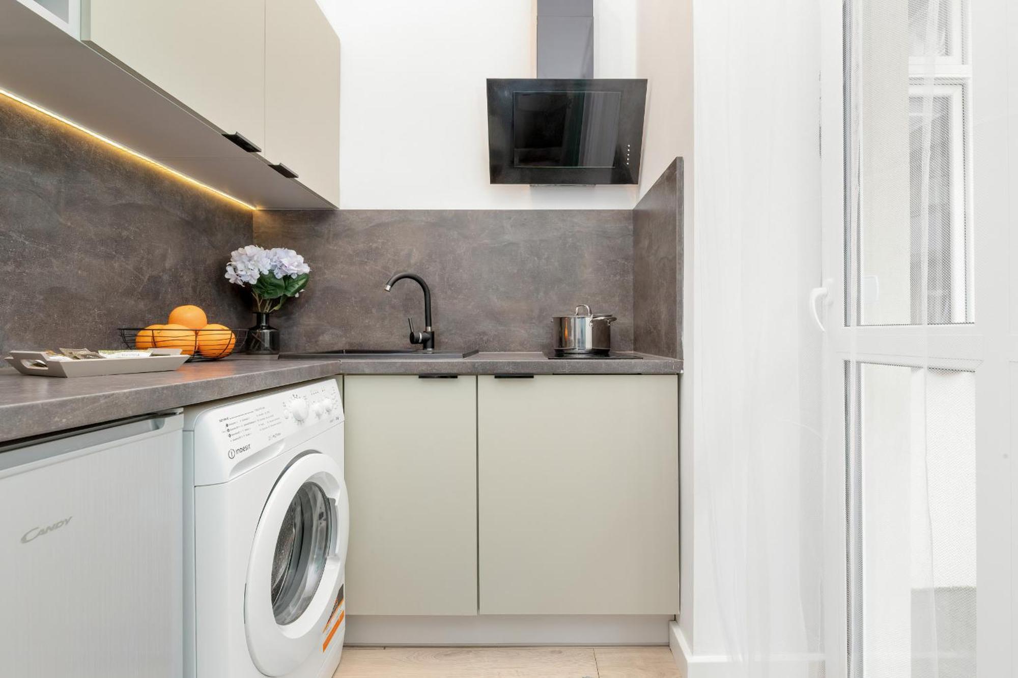 Cosy Near The Old Town By Renters *