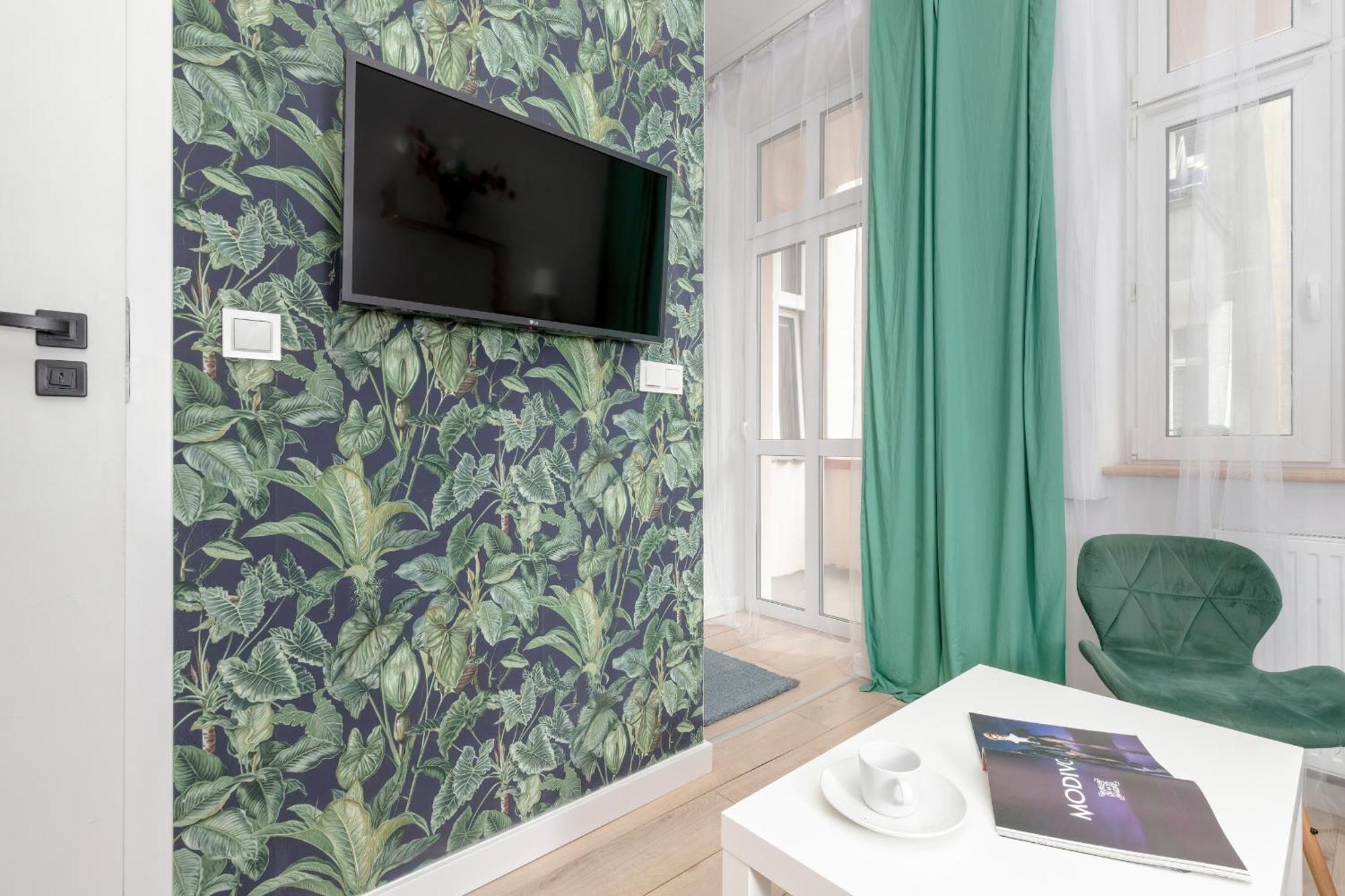 Cosy Near The Old Town By Renters Apartment