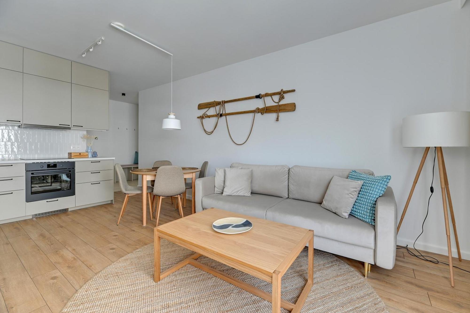 Doki Living - Foodhall & Parking By Downtown Apartment *