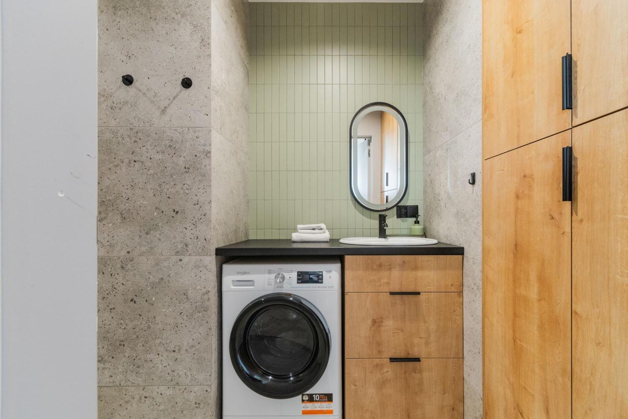 Grand - Doki Living & Foodhall Apartament