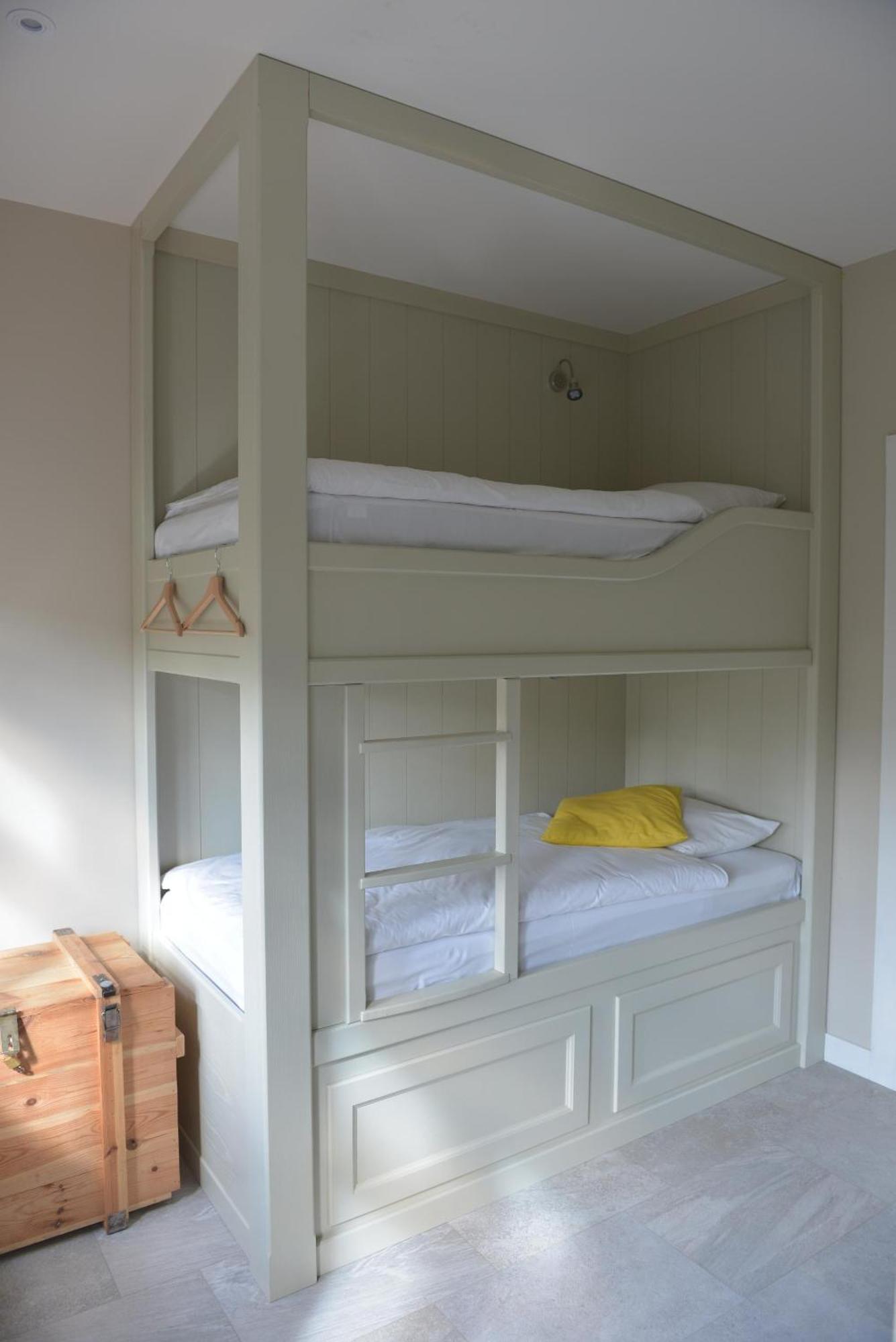 Five Point Hostel&apartments