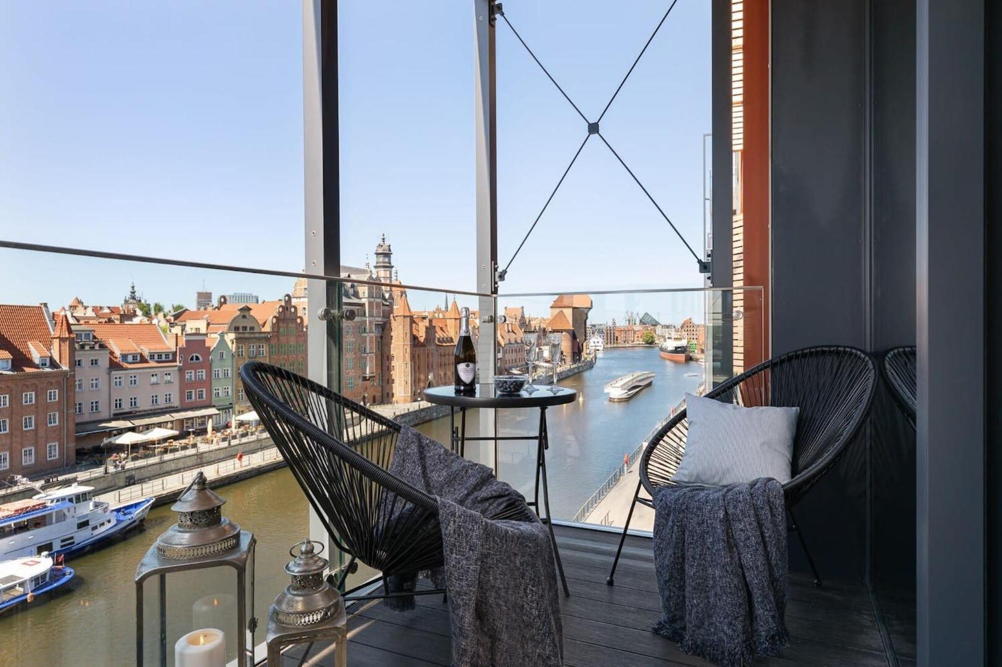 Rent Like X Deo Plaza - Old Town Apartament