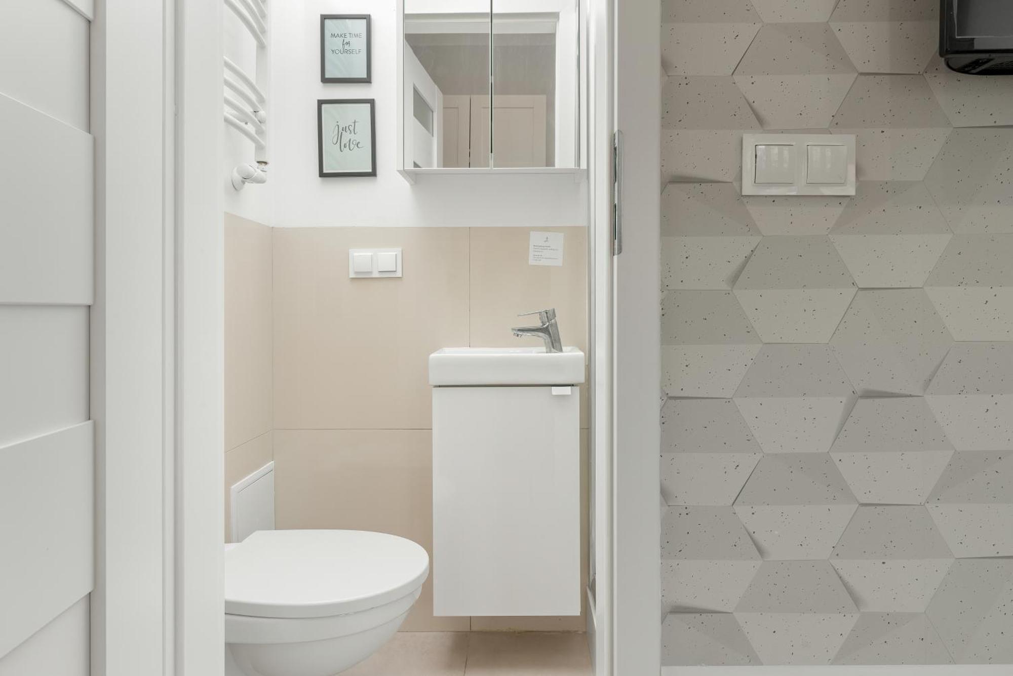 Cosy Near The Old Town By Renters *