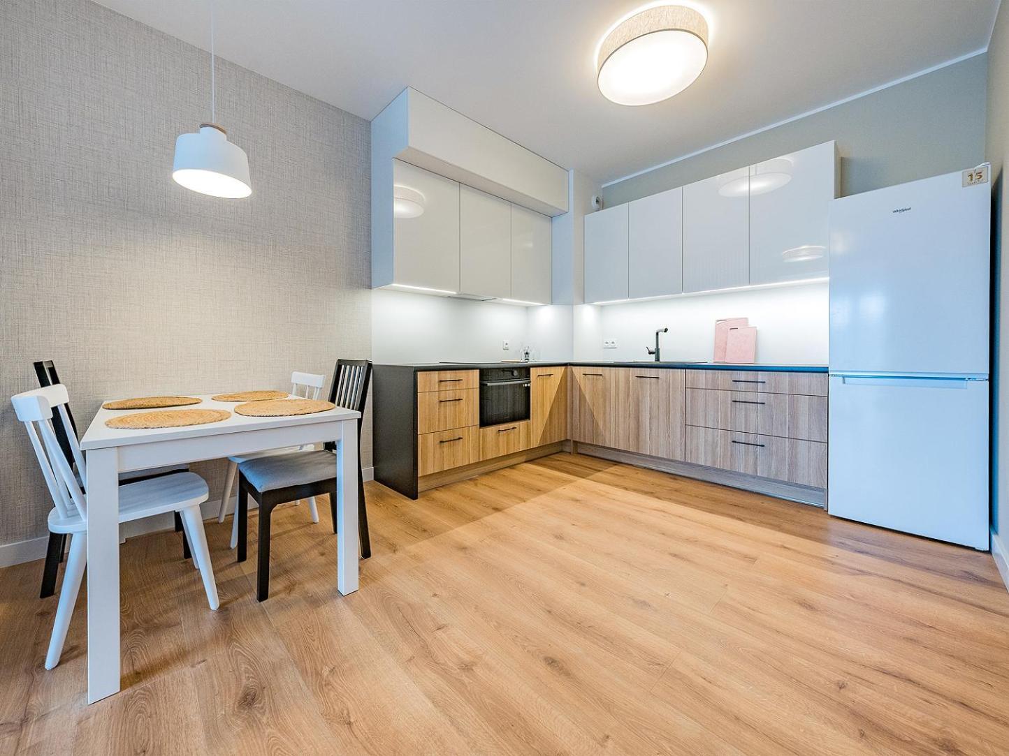 Zloty Premium-near Old Town