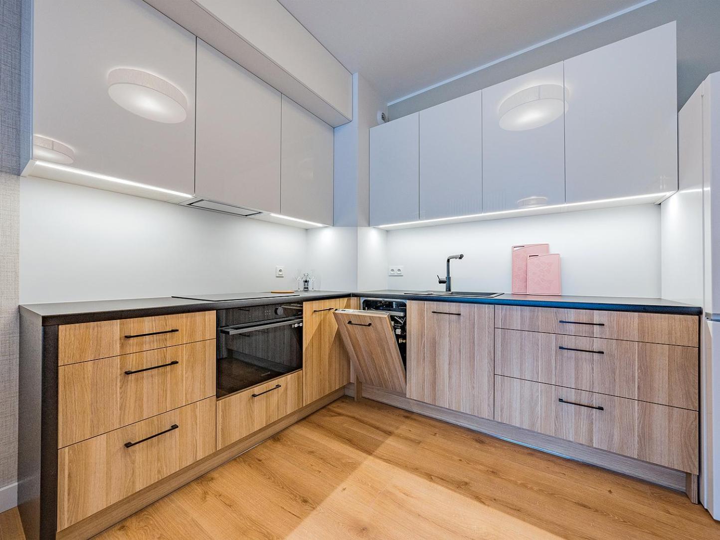 Zloty Premium-near Old Town *