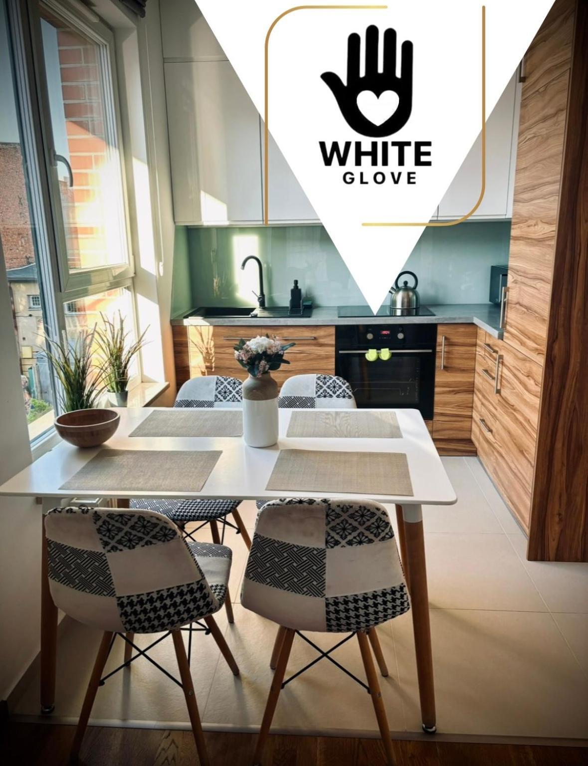 Huoneisto White Glove Dluga Grobla