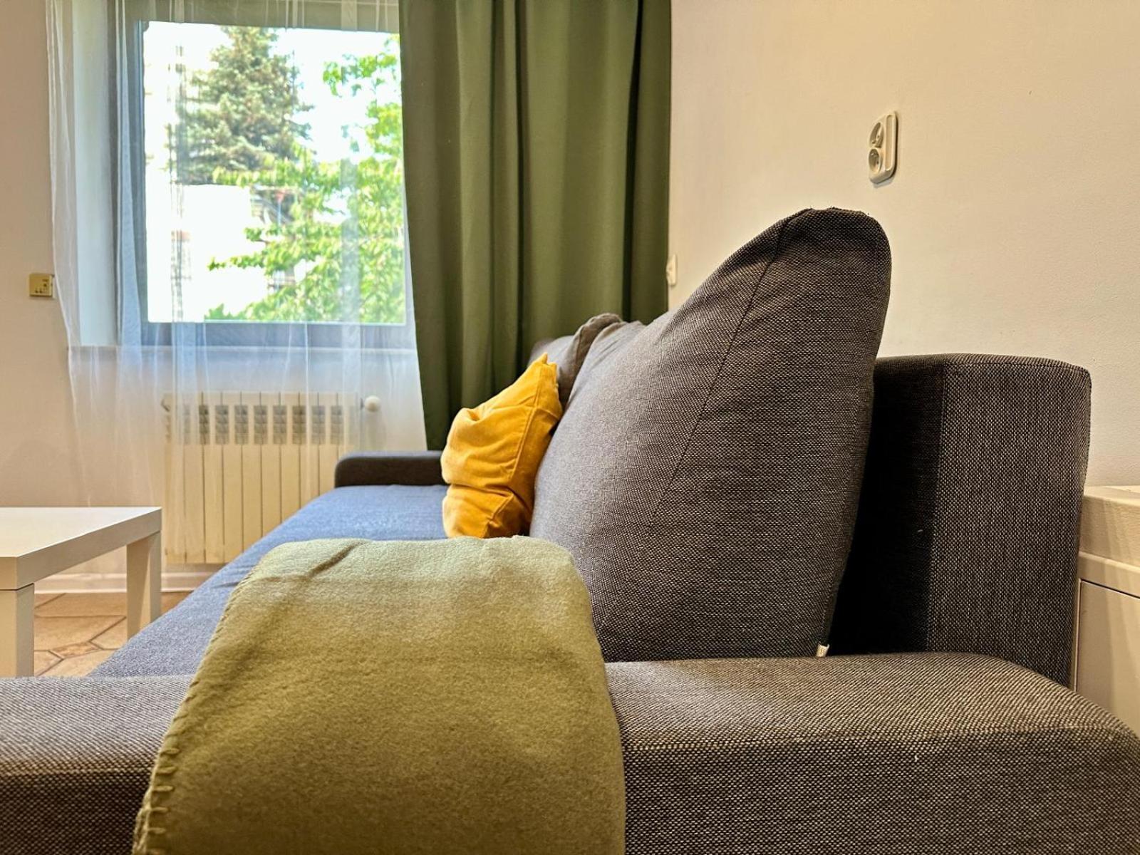 Apartment Studio Lesne 1-5 *