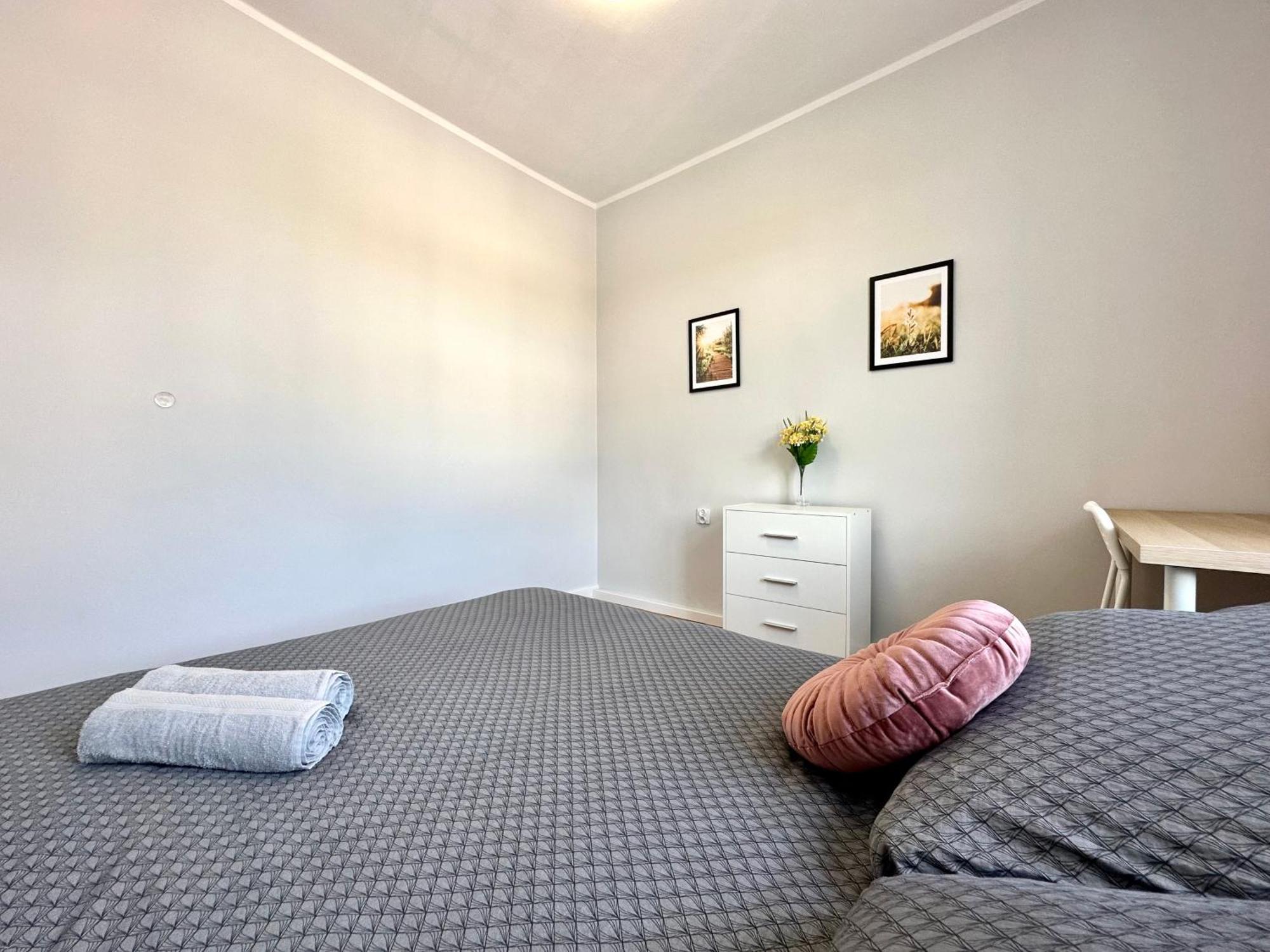 Mmrent Meadow Homestay
