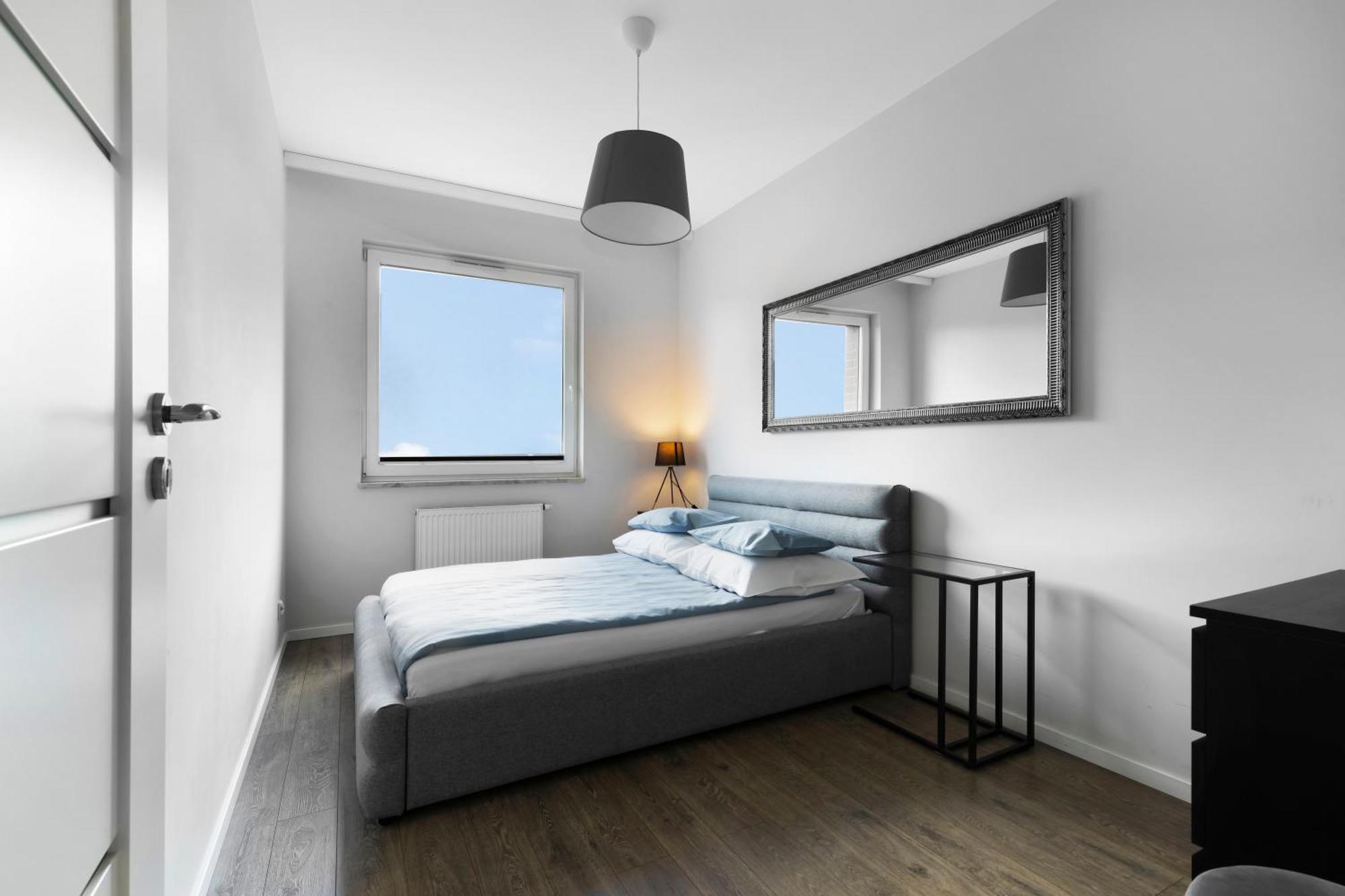 Blue Raven Downtown Apartment