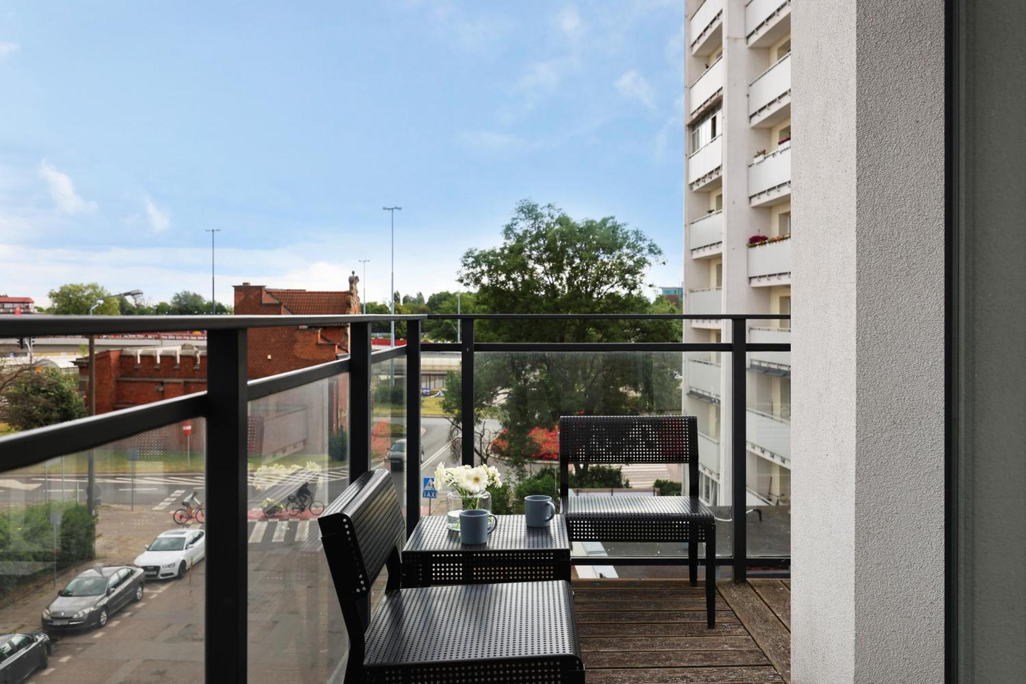 Blue Raven Downtown Apartment