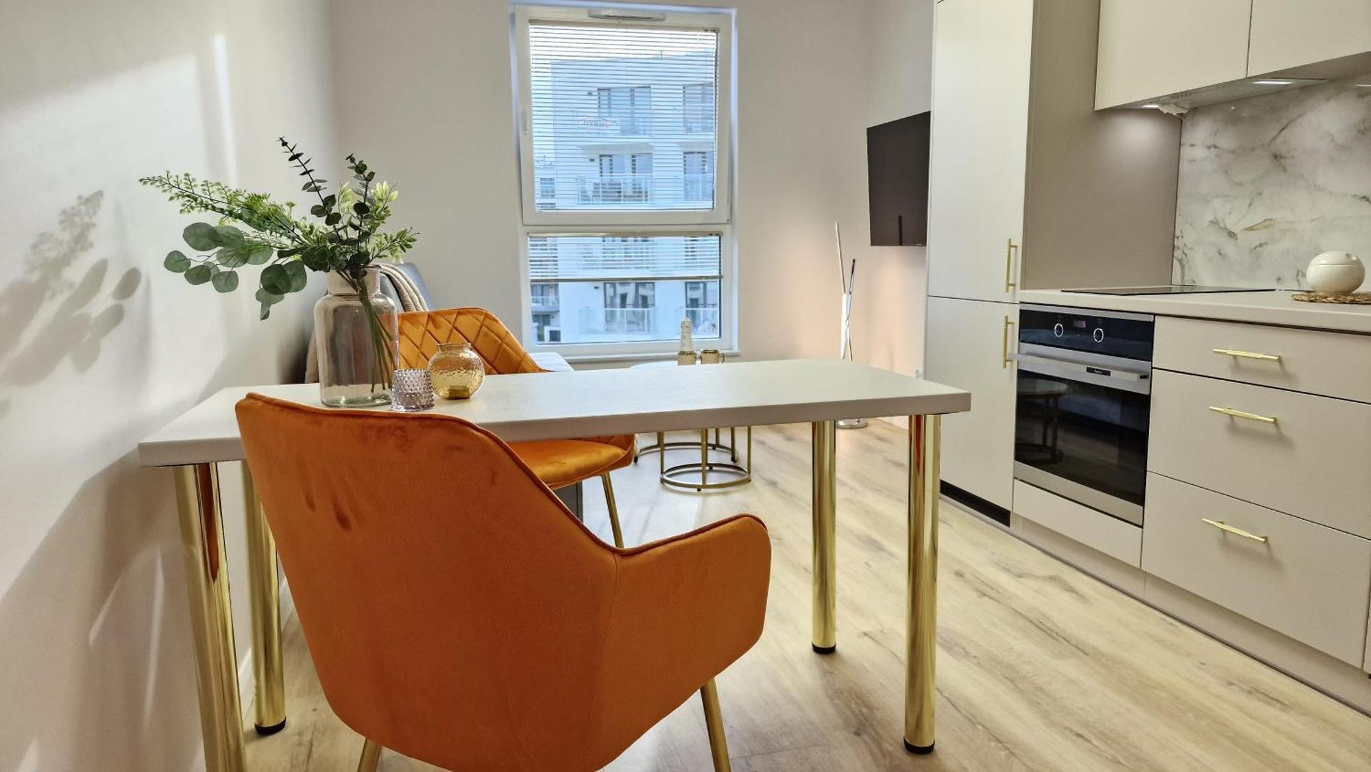 77 Flou Przystan Letnica, Parking & 800m Plaza Lägenhet