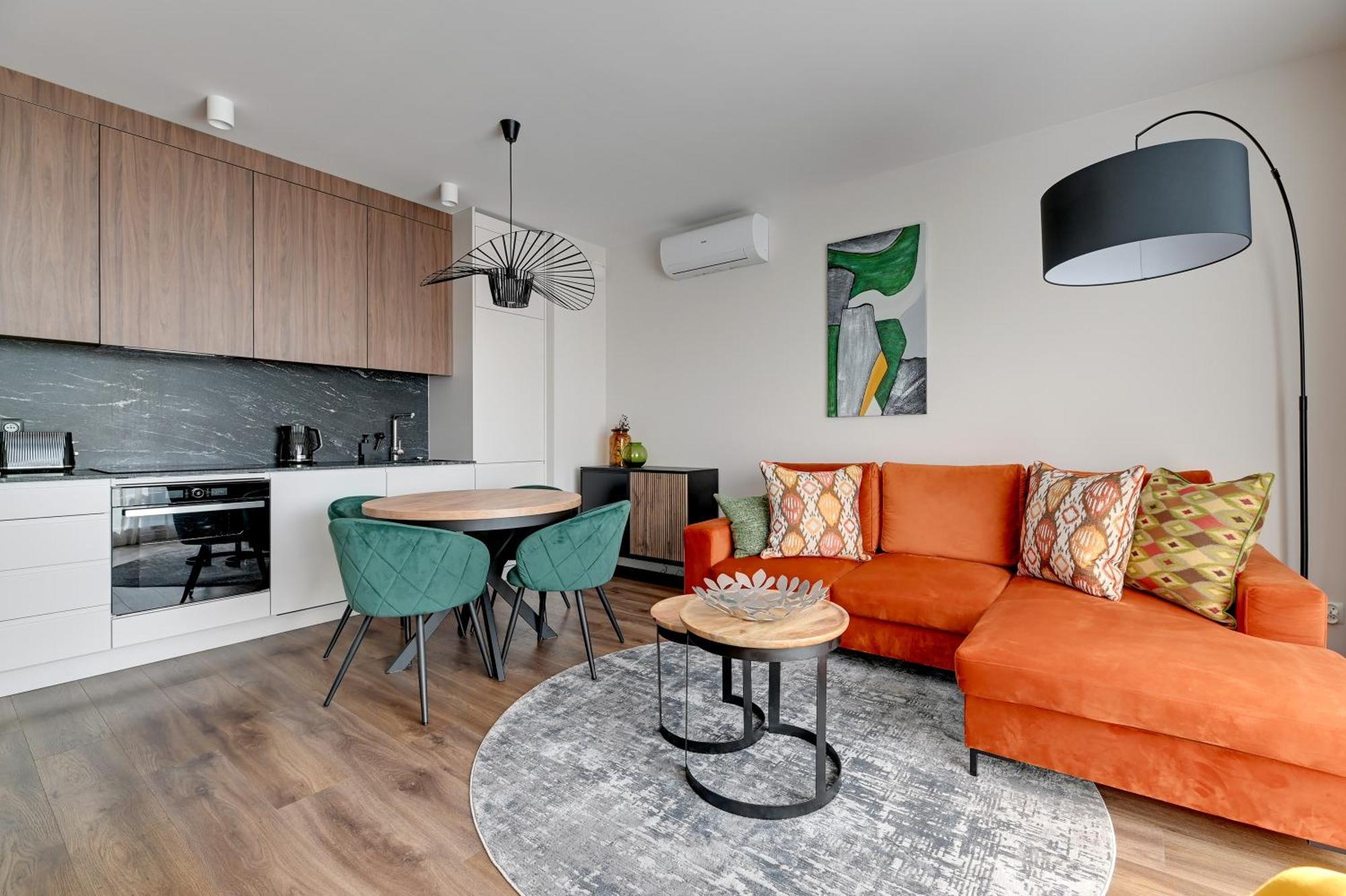 Scala Center Premium With Parking By Lion Apartment