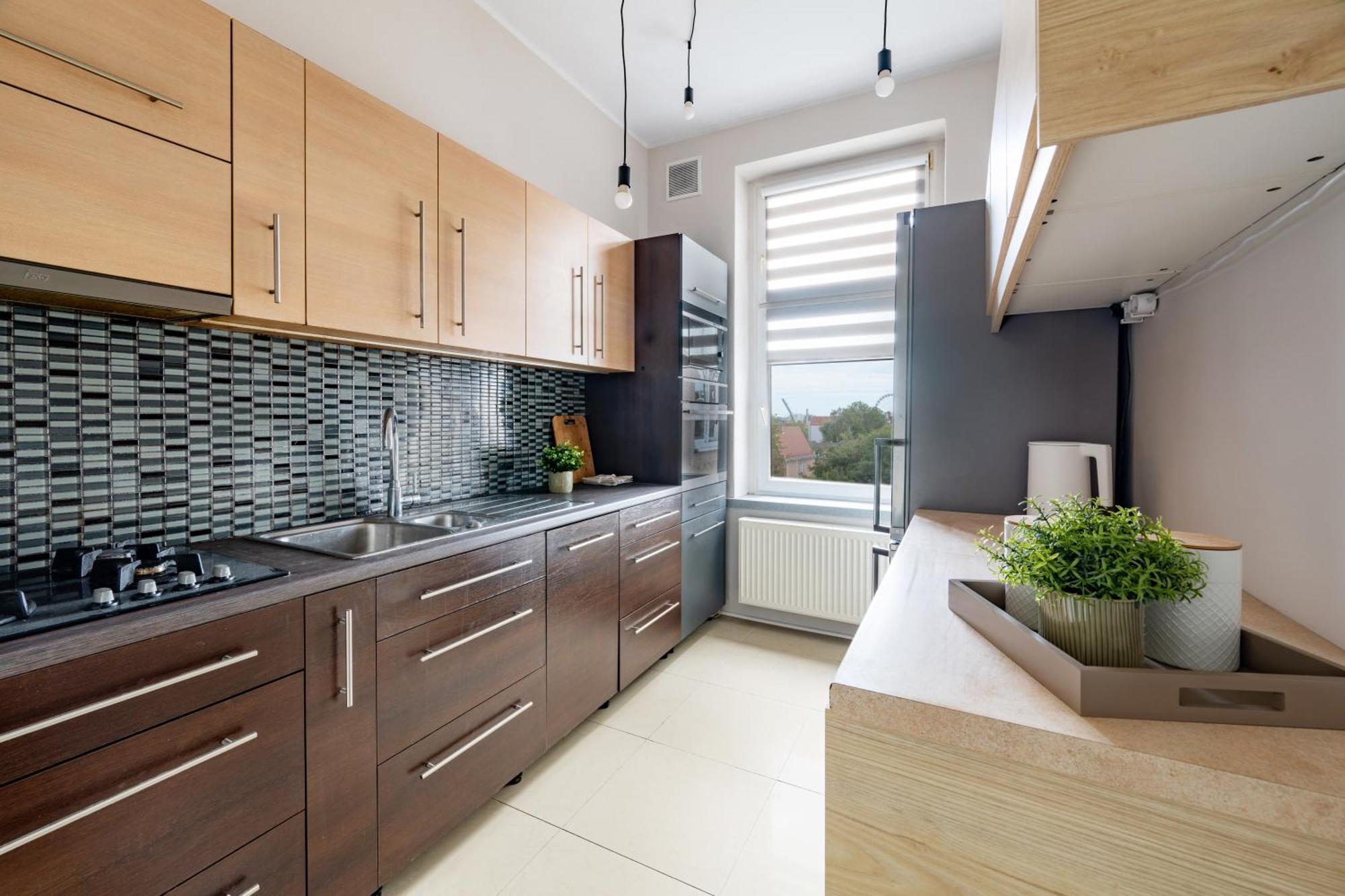Apartment Stunning With Balcony