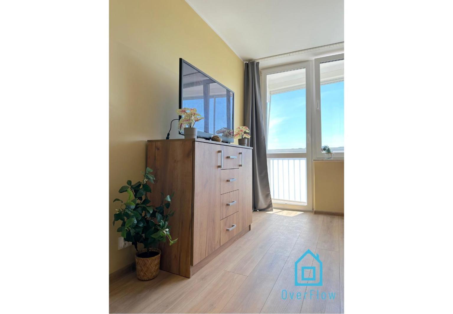 Apartment Panorama With Amazing View- 2 Km To Baltic Sea, 15 Minutes To Old Town Gdansk