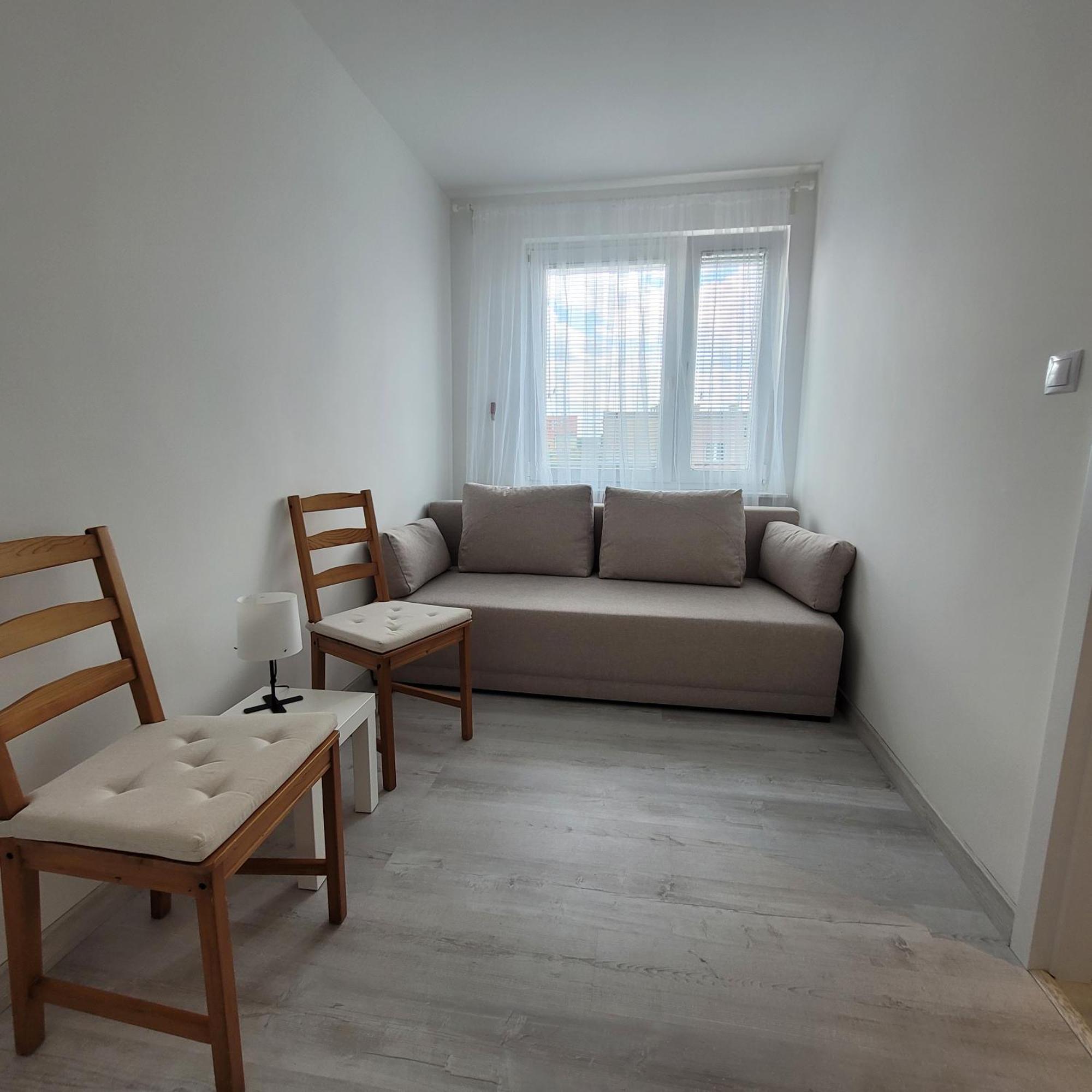 Walecznych 10, Brzezno Apartment