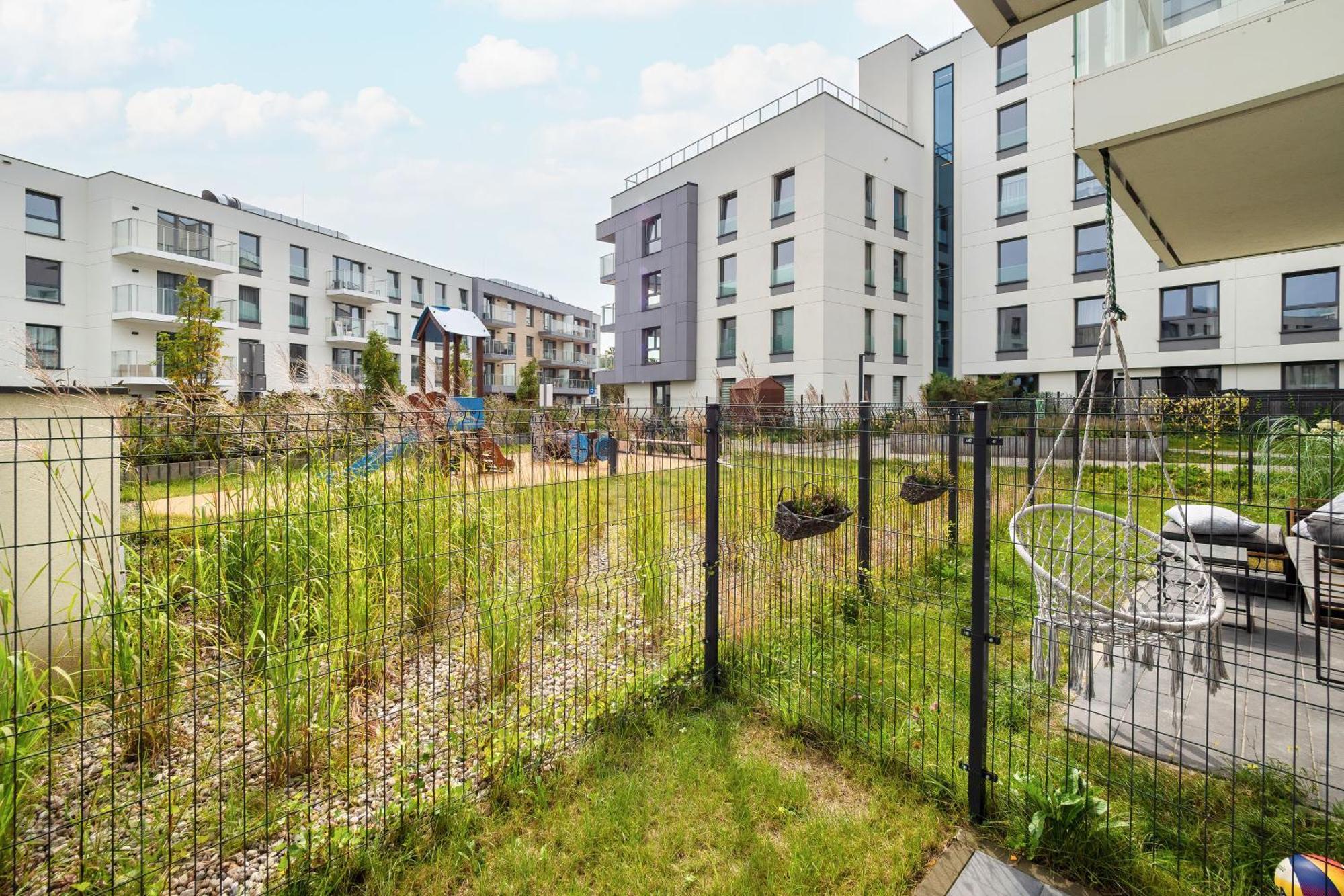 Apartment Sea And Stadium In Good Design With Parking & Garden By Rent Like Gdansk