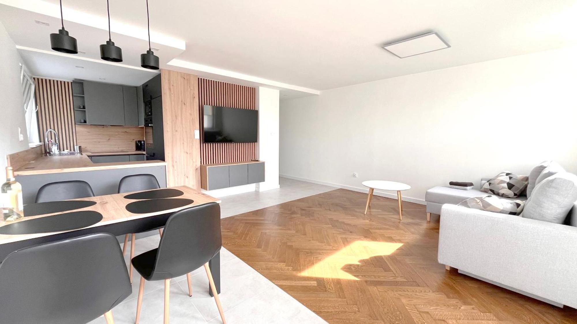 Apartment Sea 2
