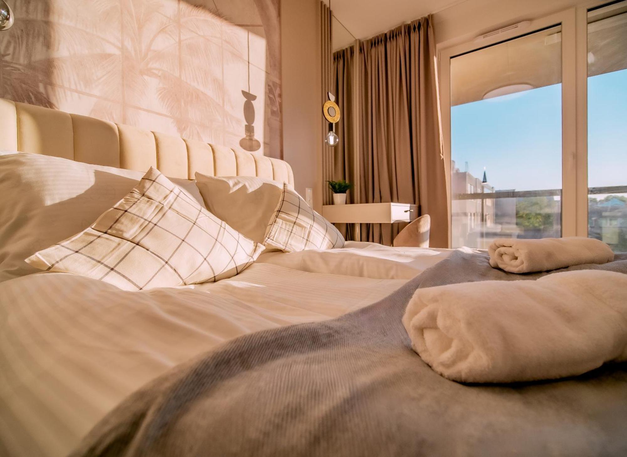 Champion's Bay Apartment