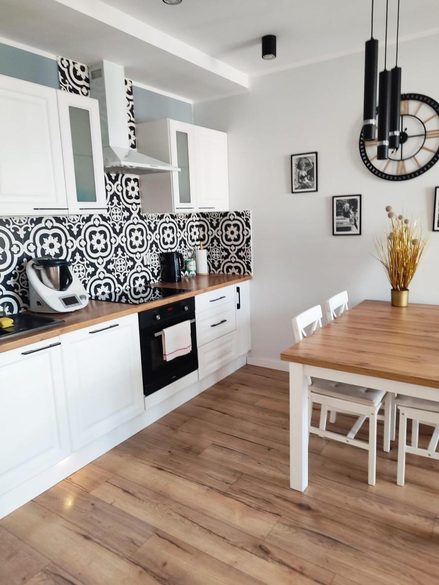 Seaview Apartment *