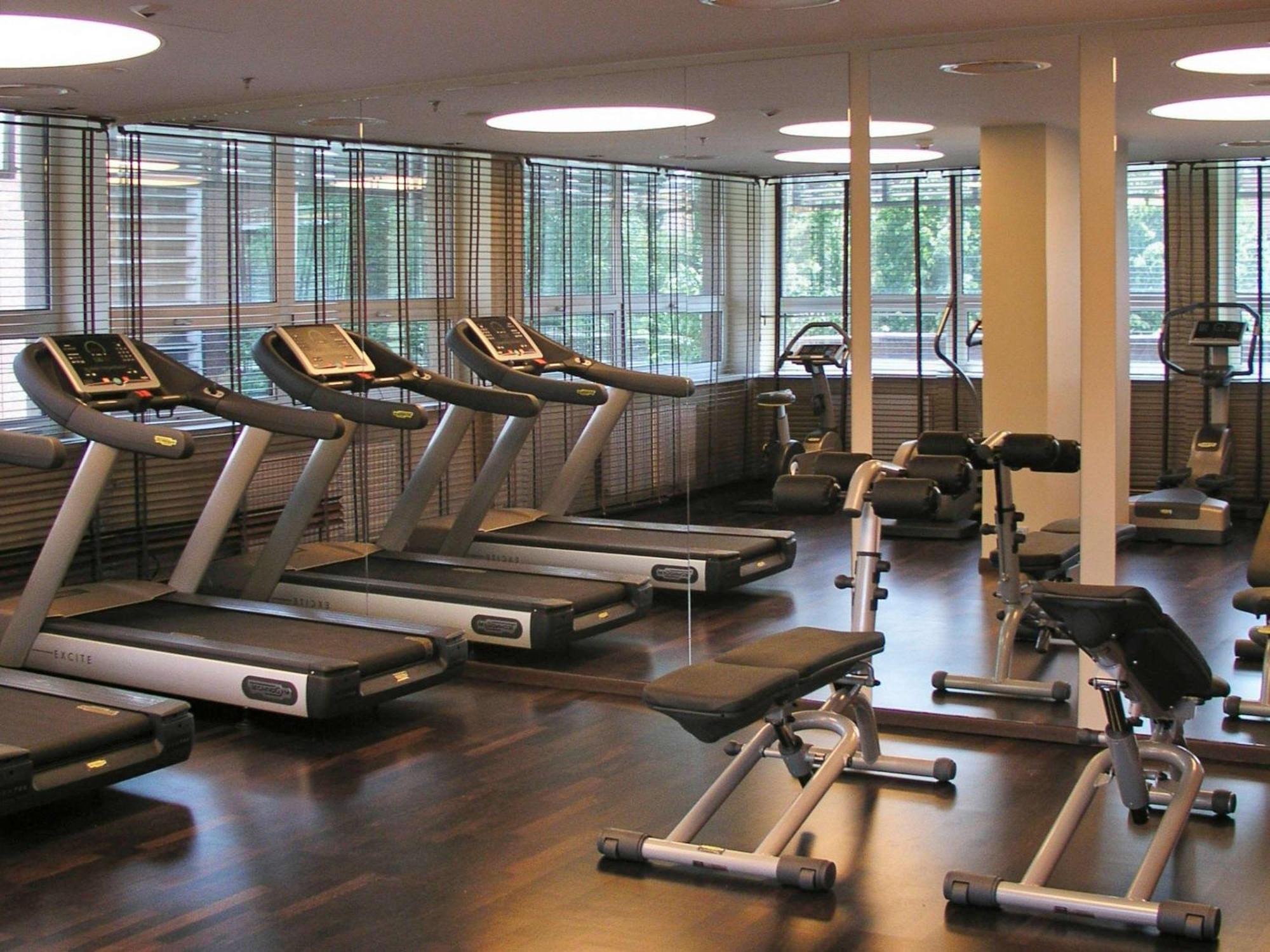 Mercure Stare Hotelli 4*