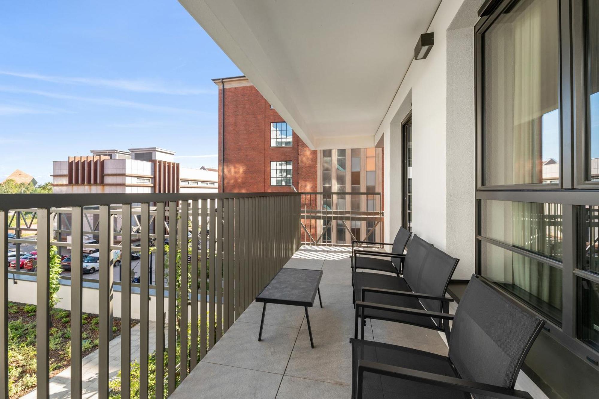 Apartment Doki Living By Blue Mandarin Parking & Foodhall *