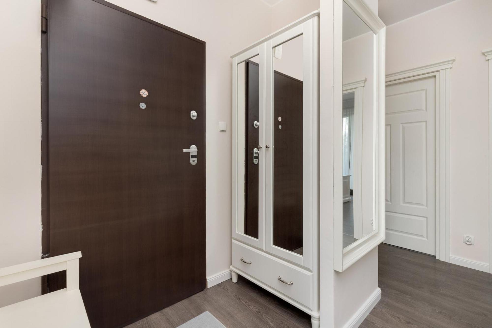 Apartament Nowoczesny W Spokojnej Okolicy Z Parkingiem By Rent Like