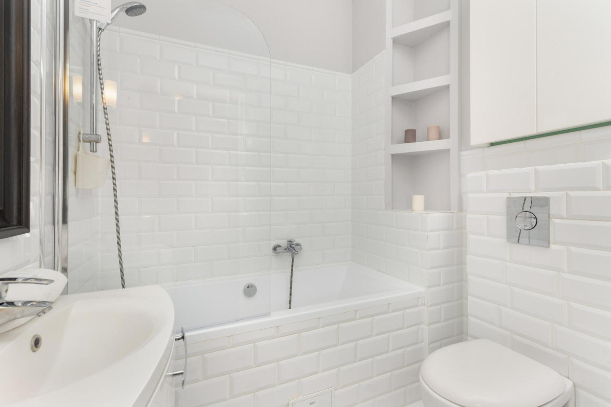 Nowoczesny W Spokojnej Okolicy Z Parkingiem By Rent Like Apartament