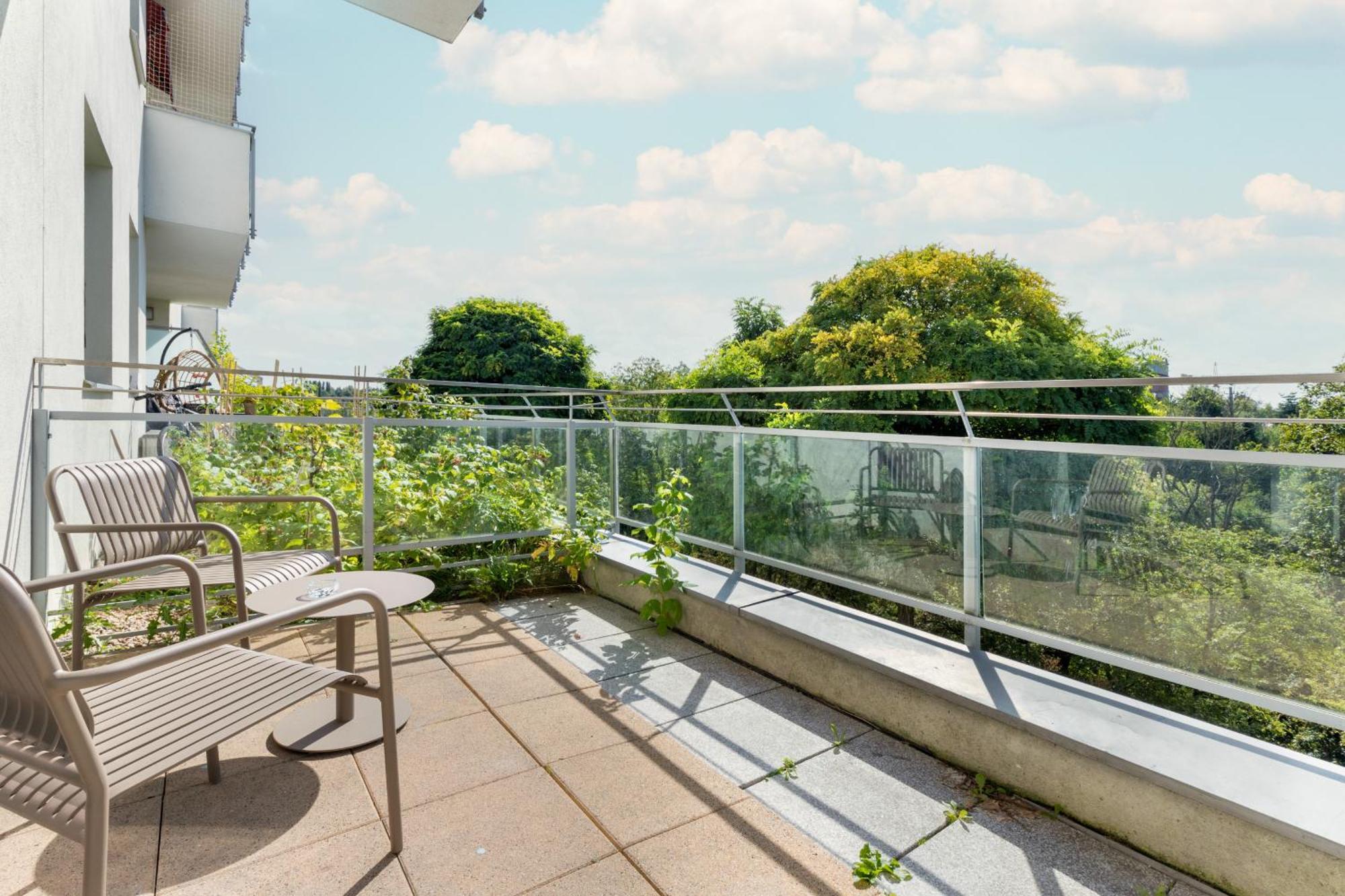 Apartament Nowoczesny W Spokojnej Okolicy Z Parkingiem By Rent Like *
