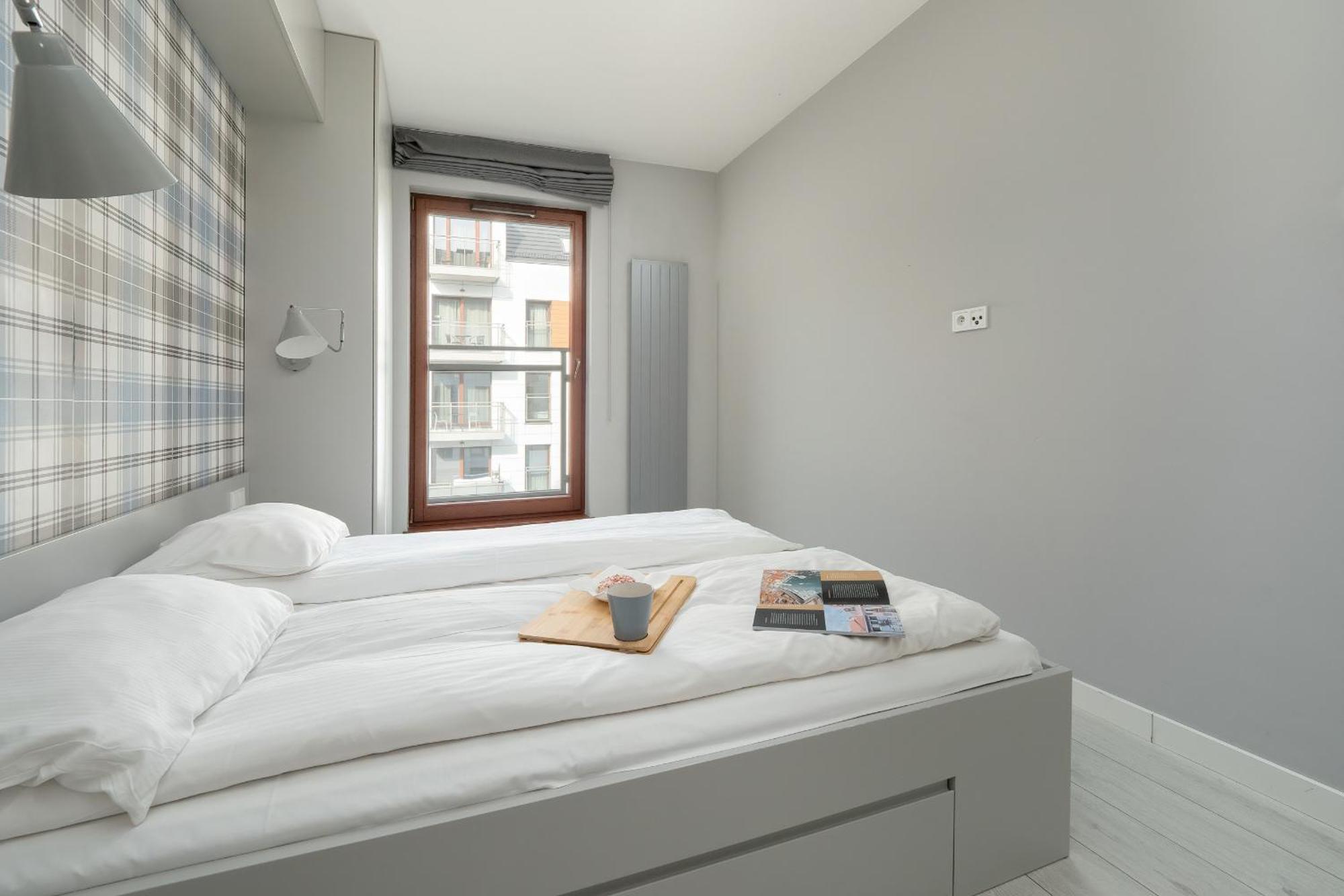 Leilighet Minimalistyczny W Gdansku Z Widokiem Na Rzeke By Renters