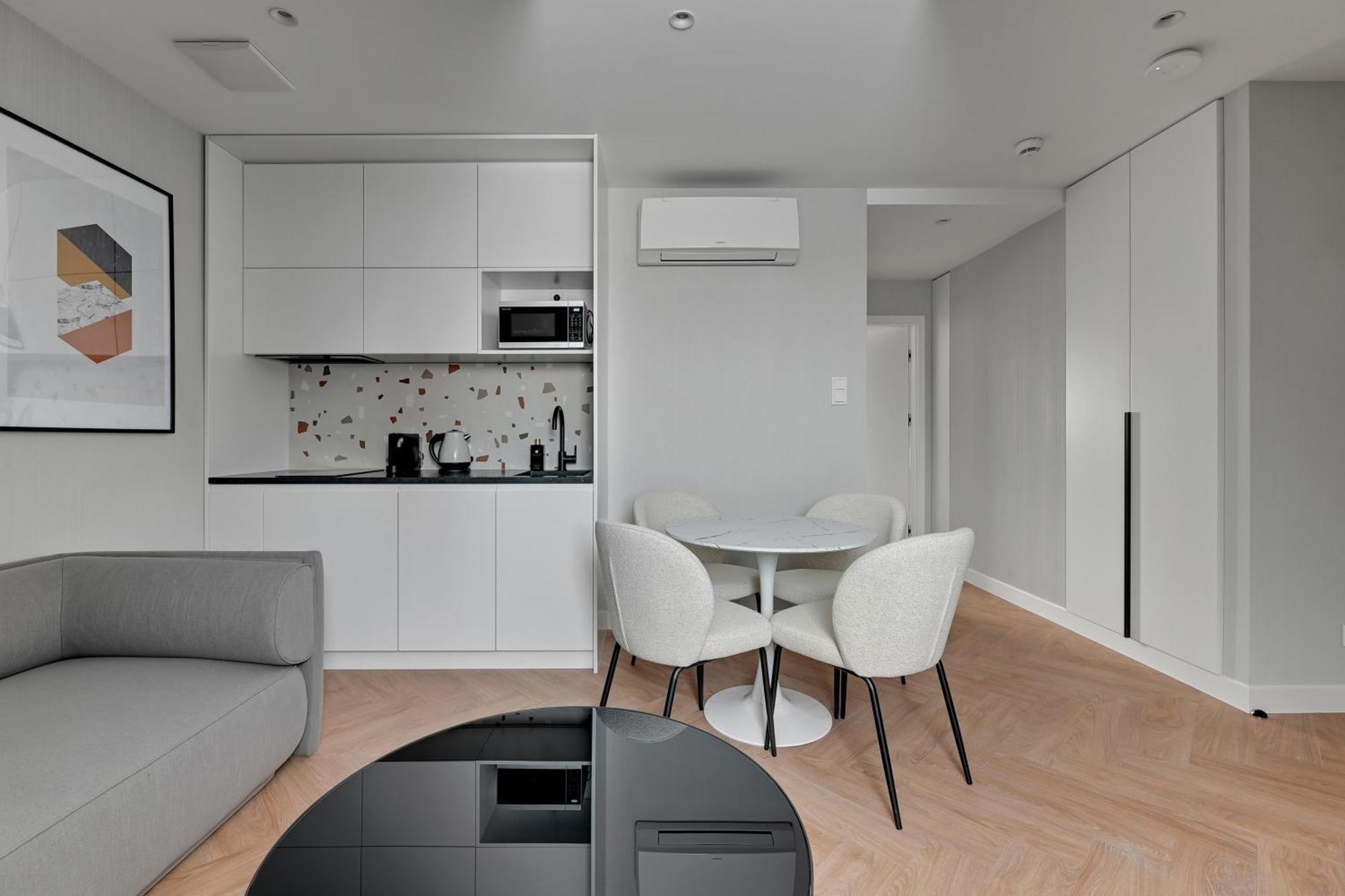 Apartment Retro Boutique By Dom & House