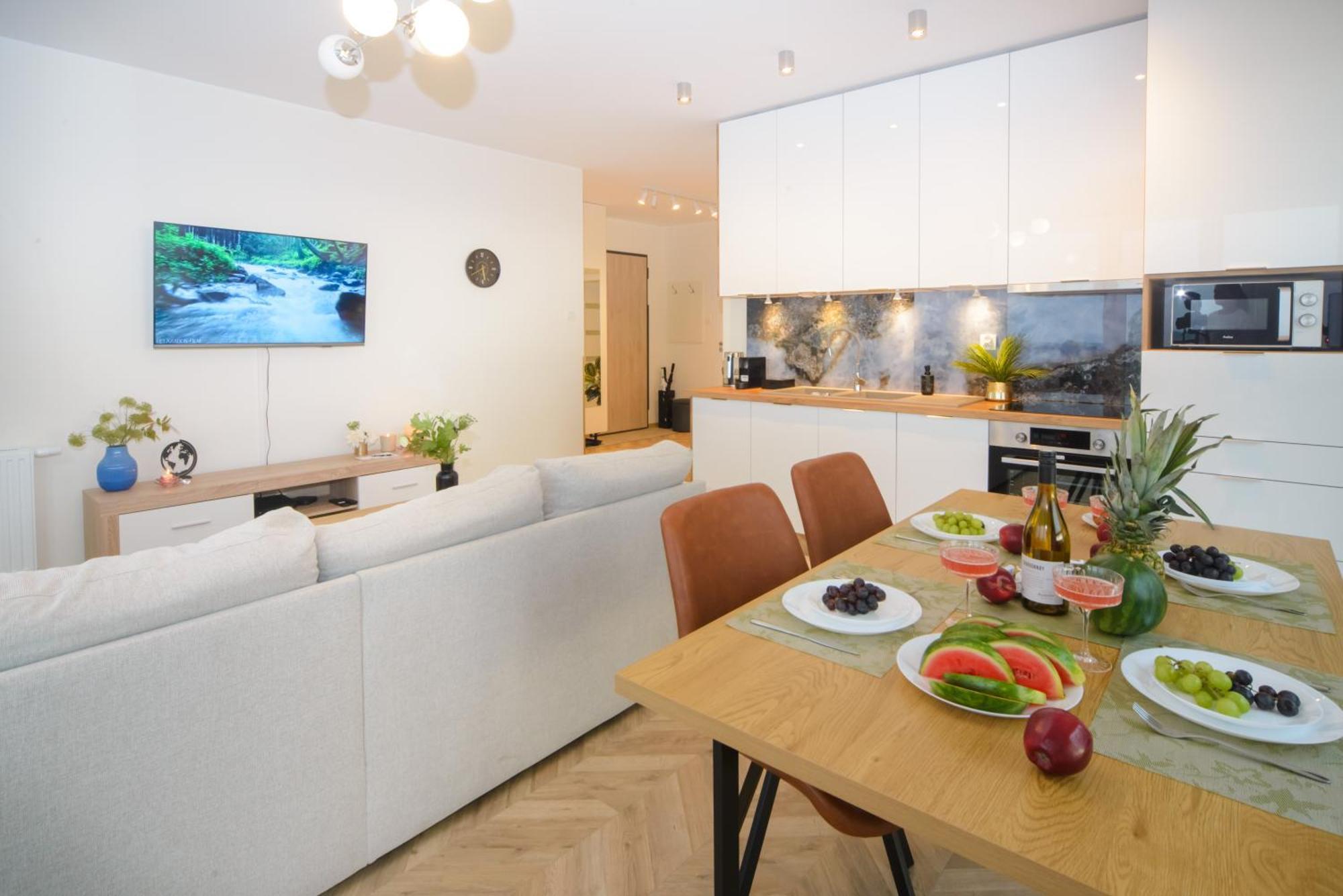 Leilighet Maya's Flats & 100 Sea View - 3 Pokojowy Na Letnicy