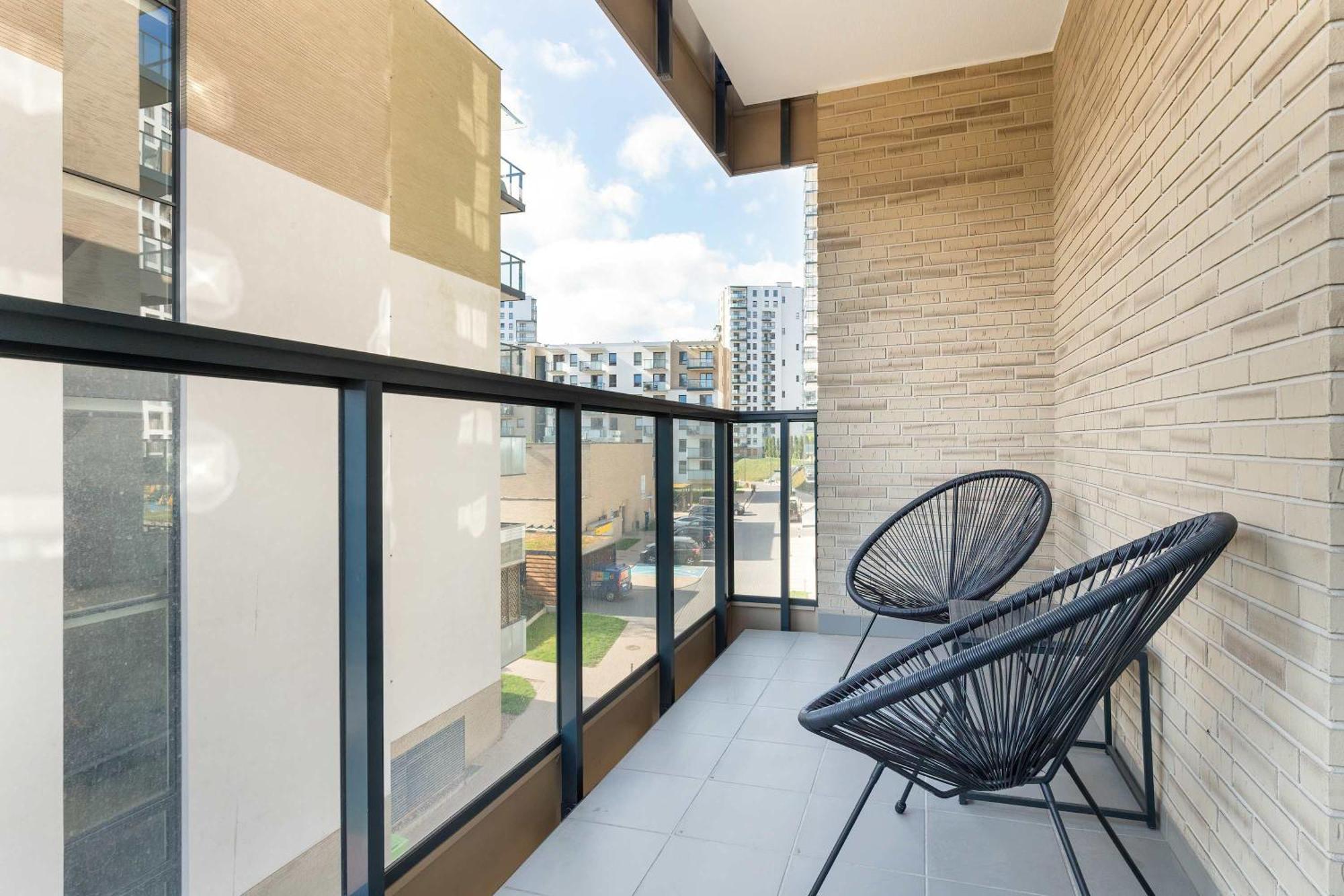 Nowa Letnica With Balcony & Parking Arena By Renters
