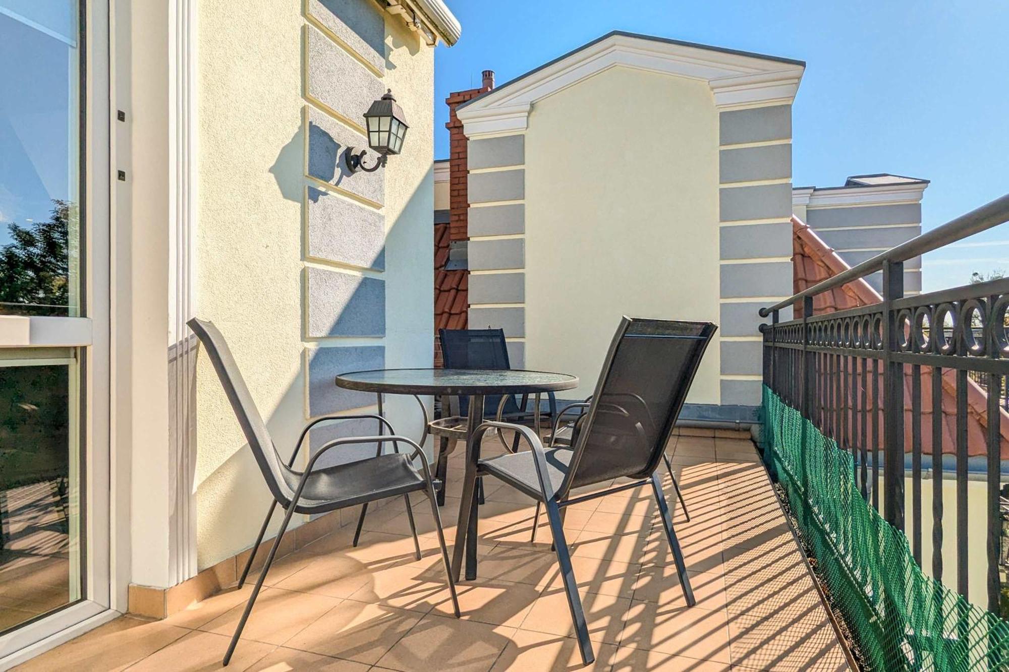 Apartament Close To The By Renters Gdańsk