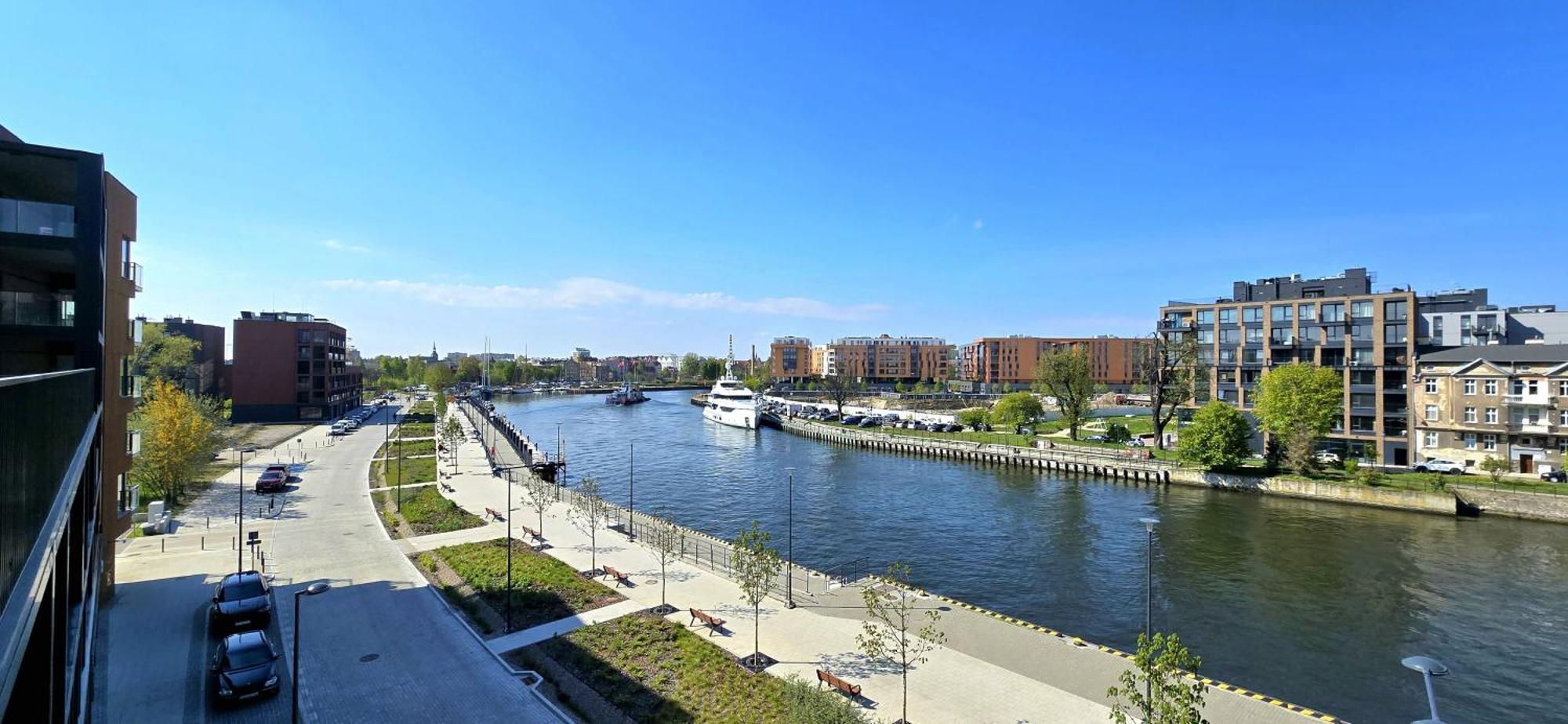 Triapart Between The Rivers, Kids Play & Gym Apartment Danzig