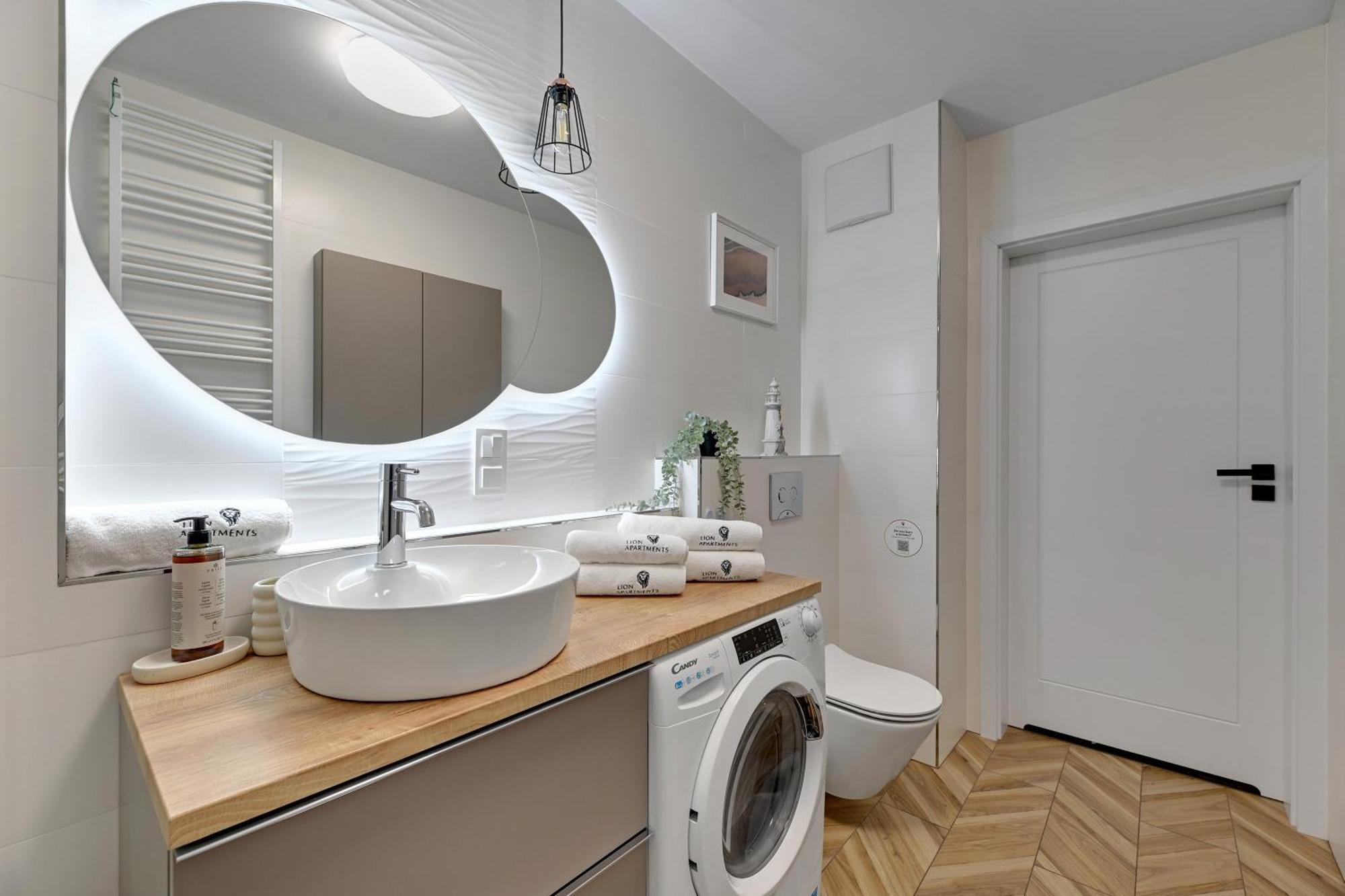 Baltic Sea Letnica With Parking By Lion Apartment Gdansk