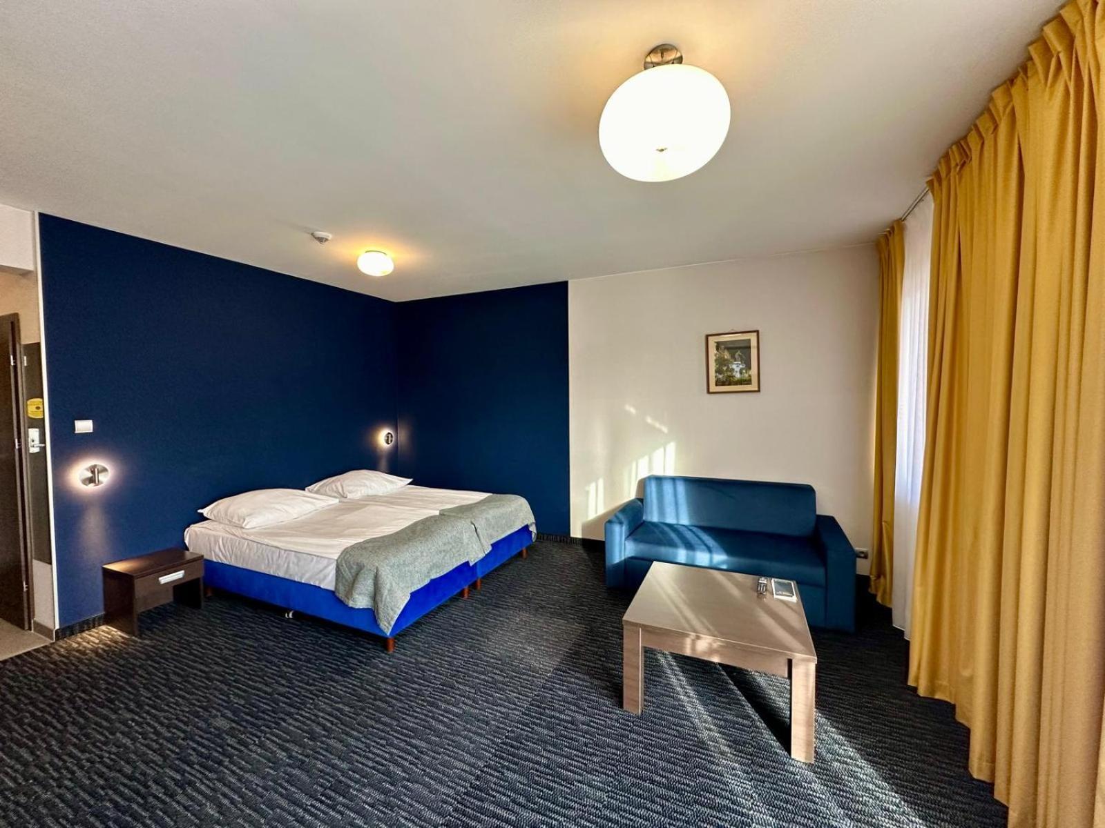Semesteranläggning (resort) Golden Tulip 4*