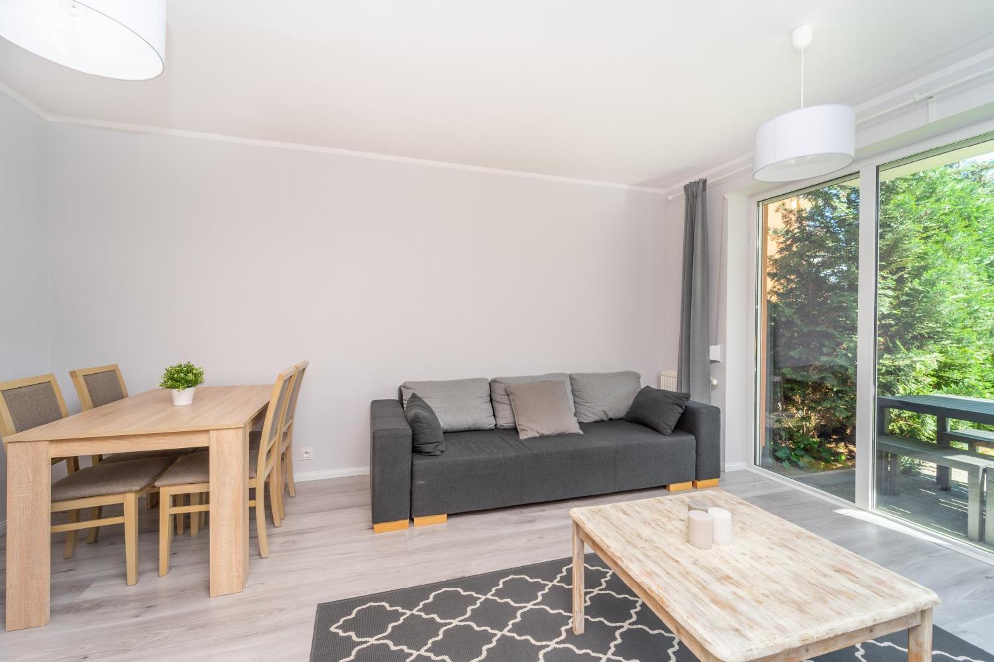 Apartment Rodzinny 3city Z 5 Sypialniami, Parkingiem I Ogrodkiem By Renters *