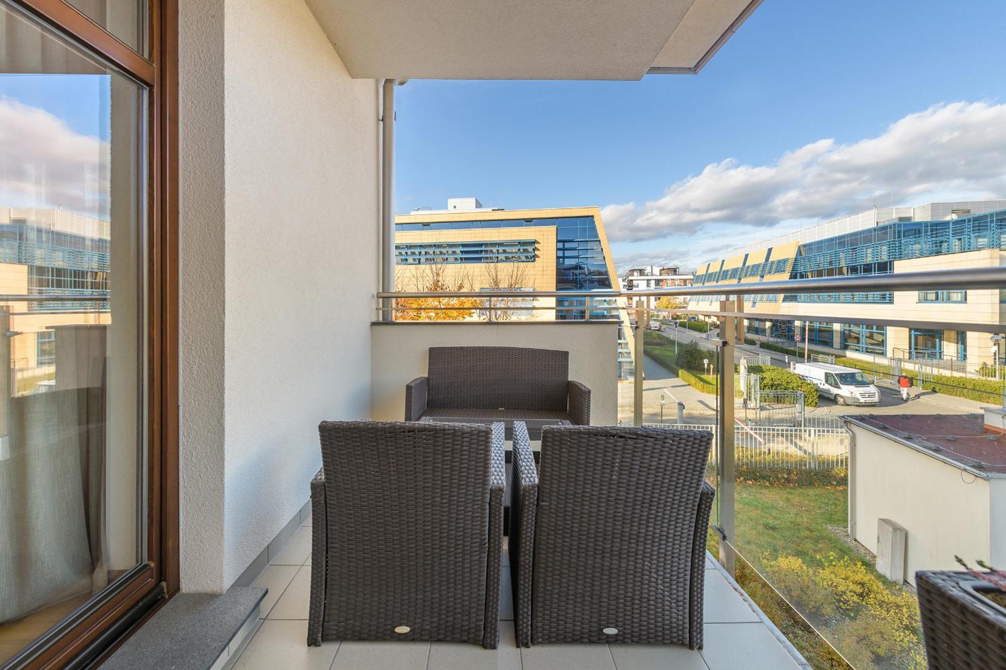 Seaside With Sunny Terrace