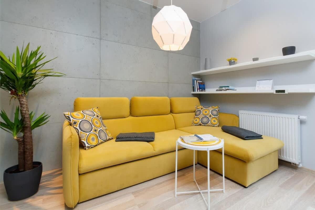 Luxury Front Park Sadowa With Terrace By Renters