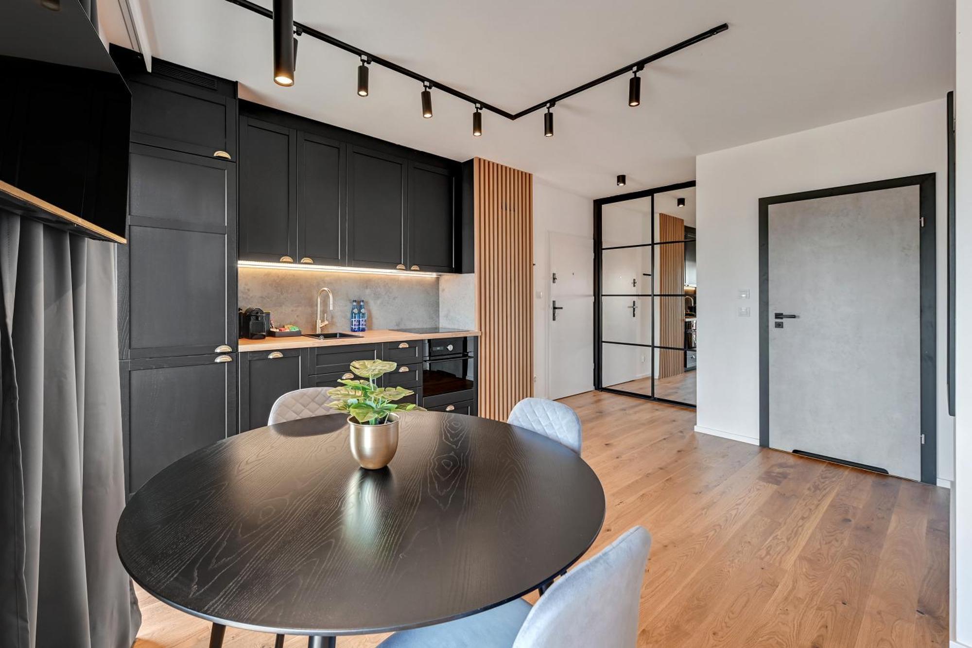 Nadmotlawie Riverside - Gym & Free Parking By Downtown Apartment Gdansk