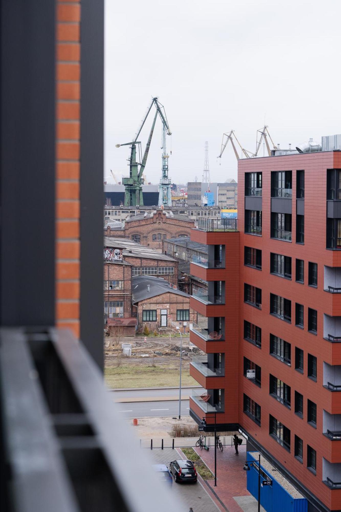 Doki Montownia, Free Parking By Grandview * Gdansk