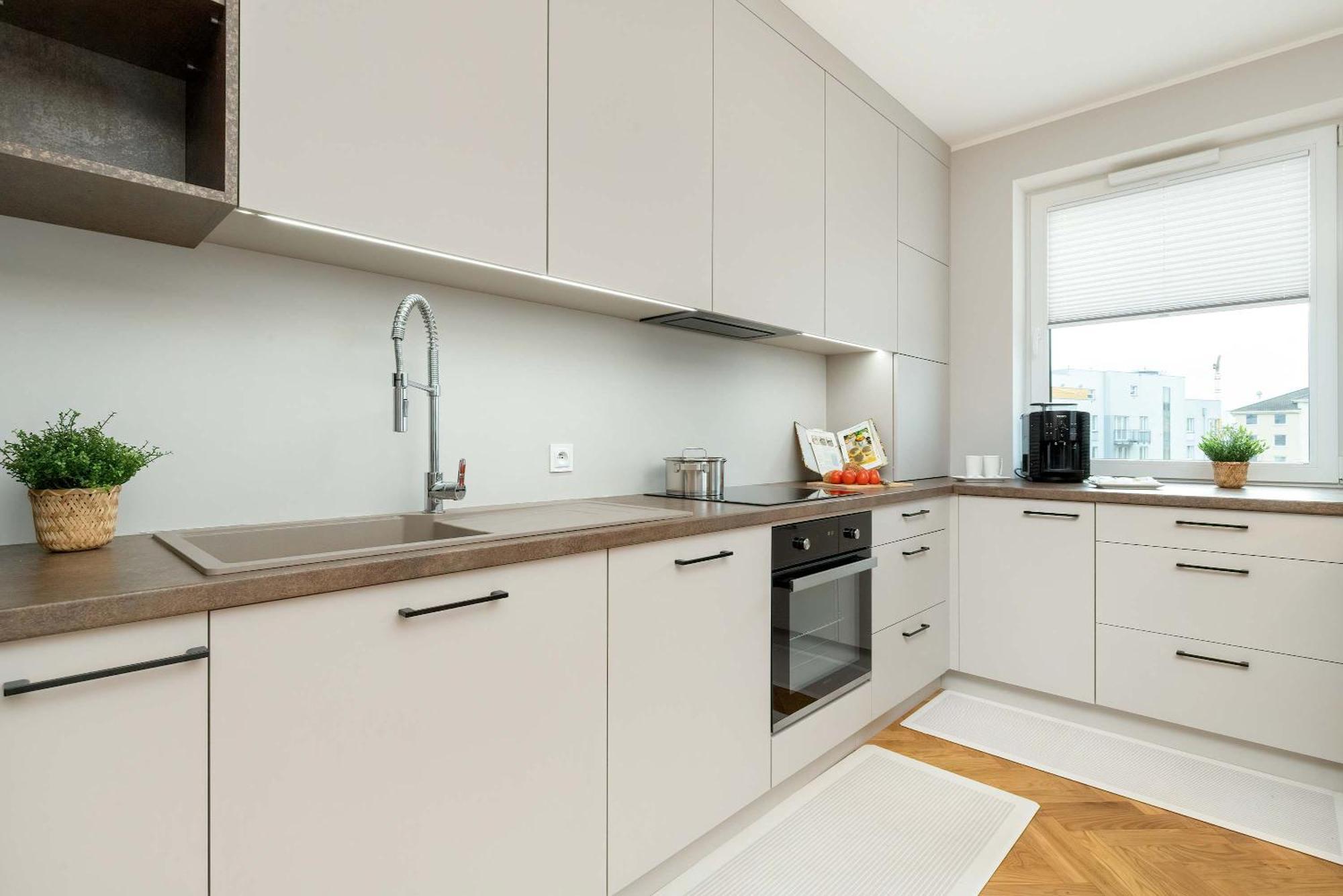 Apartment Bright Kazimierza Wielkiego Perfect For Remote Work By Renters Gdansk