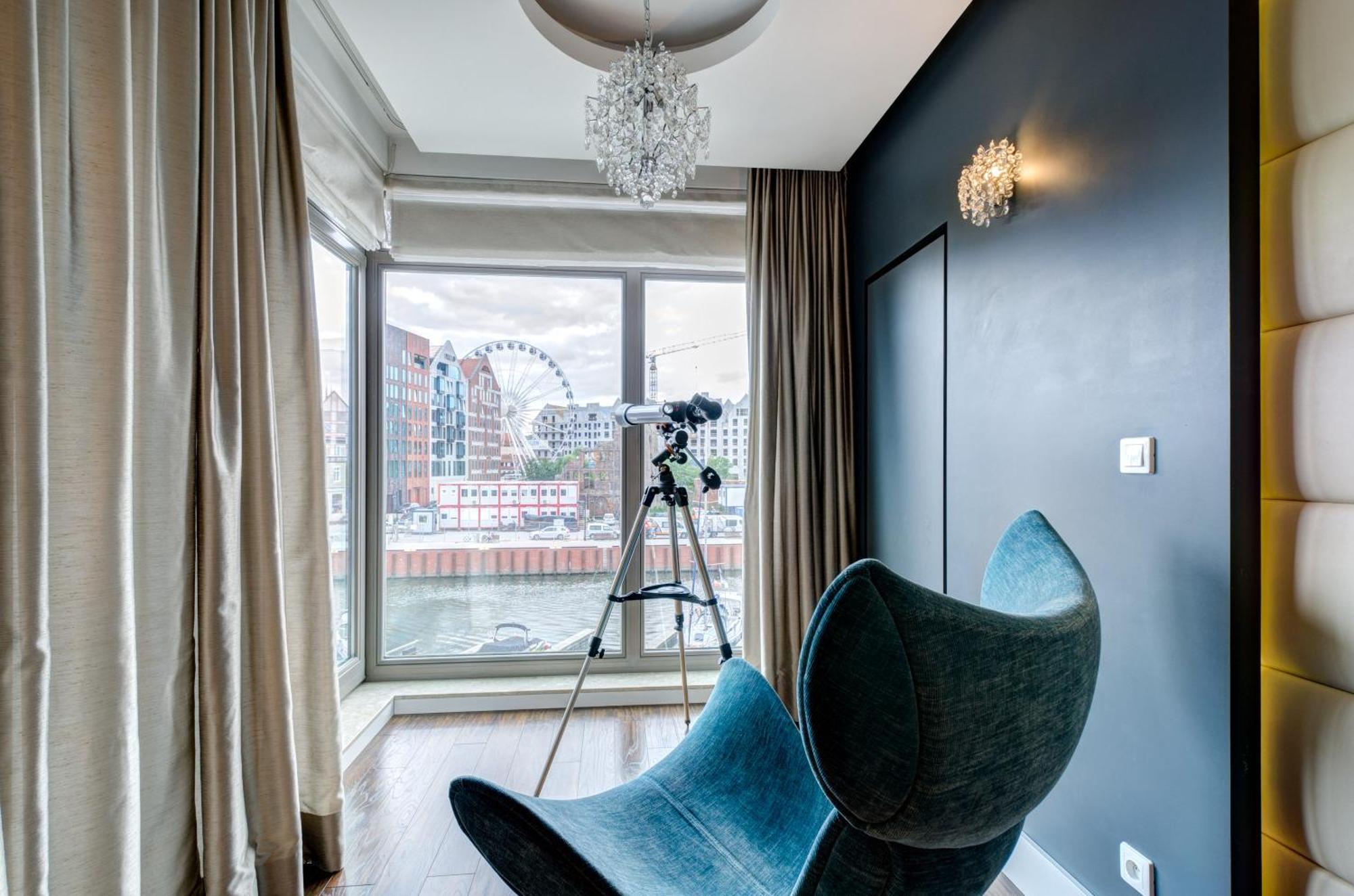 Dom & House - Old Town Waterlane Apartment *