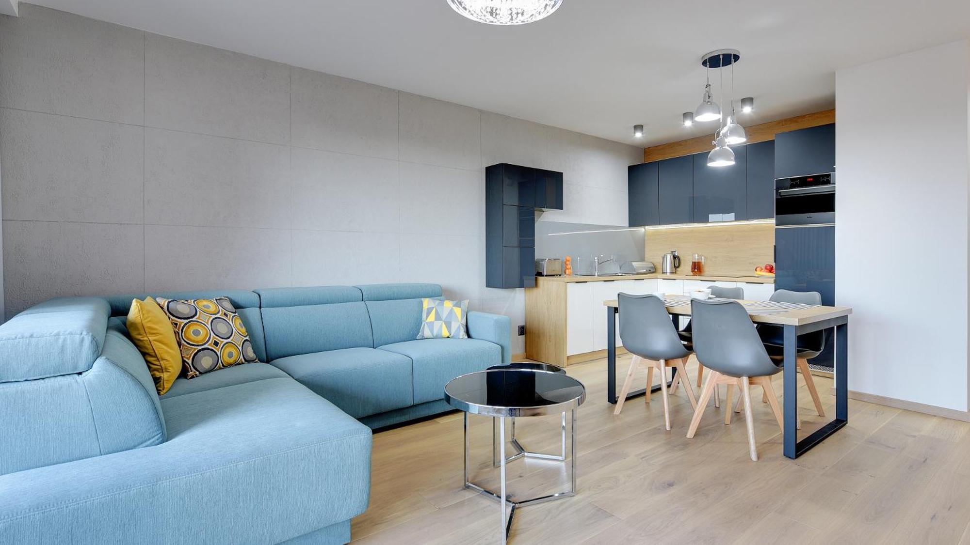 Elegant And Comfortable In Dom & House Apartment