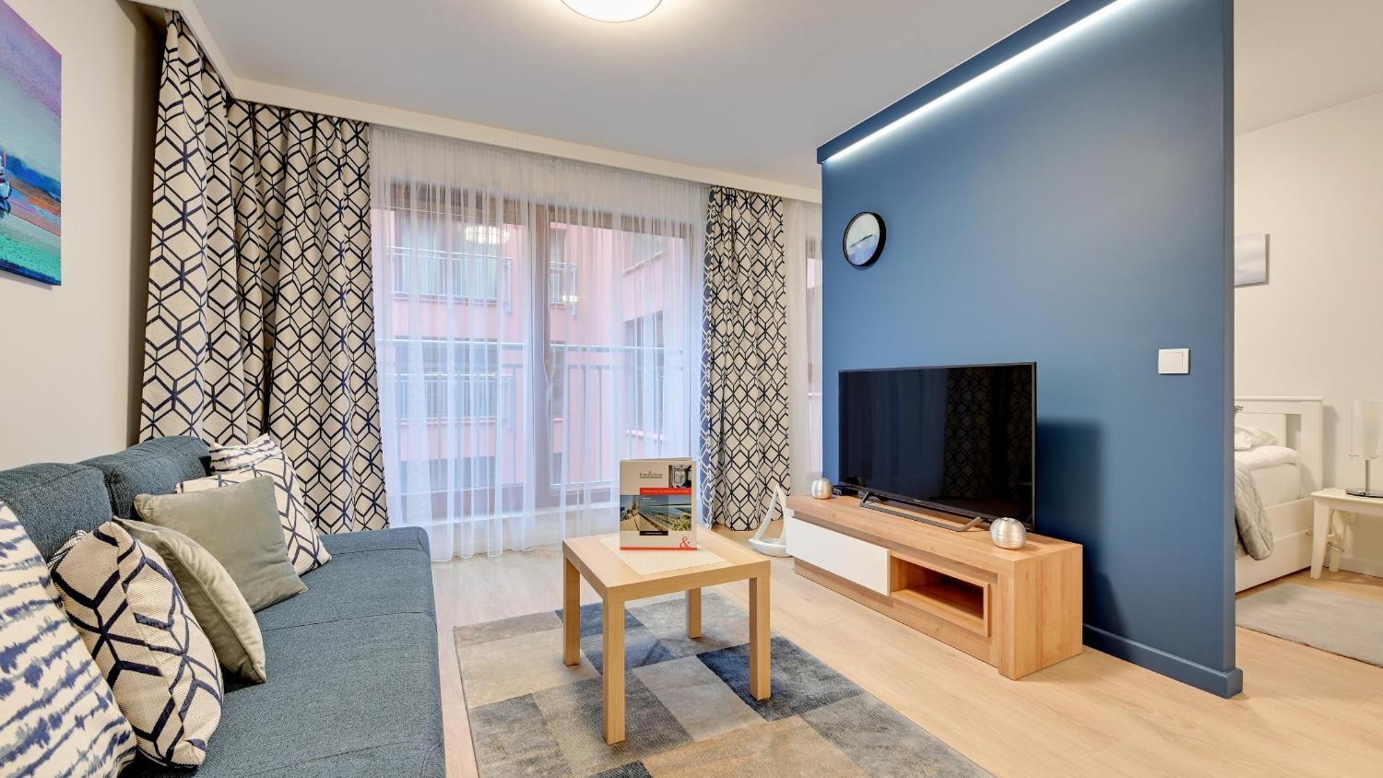 Elegant And Comfortable In Dom & House