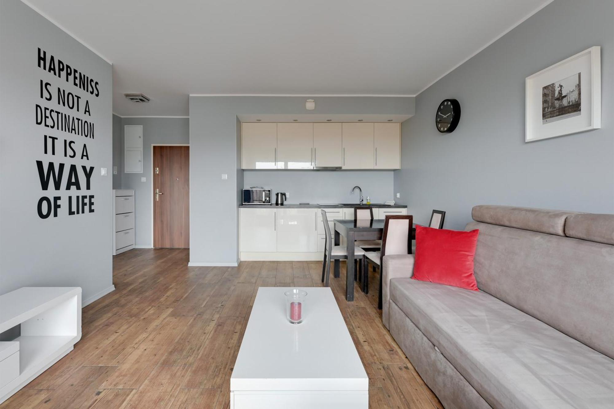 Elegant And Modern Dom & House In