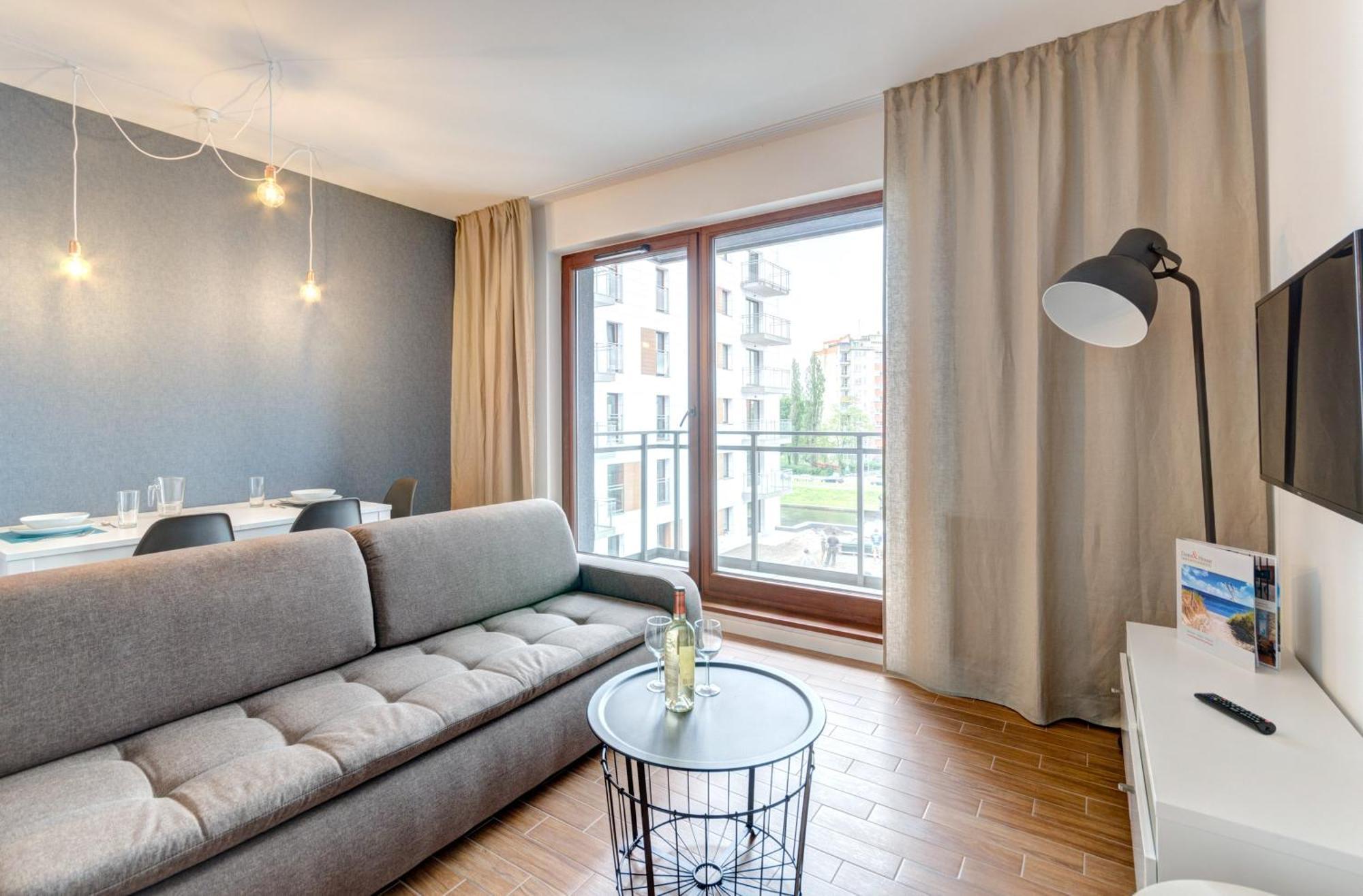 Apartment Elegant And Modern Dom & House In