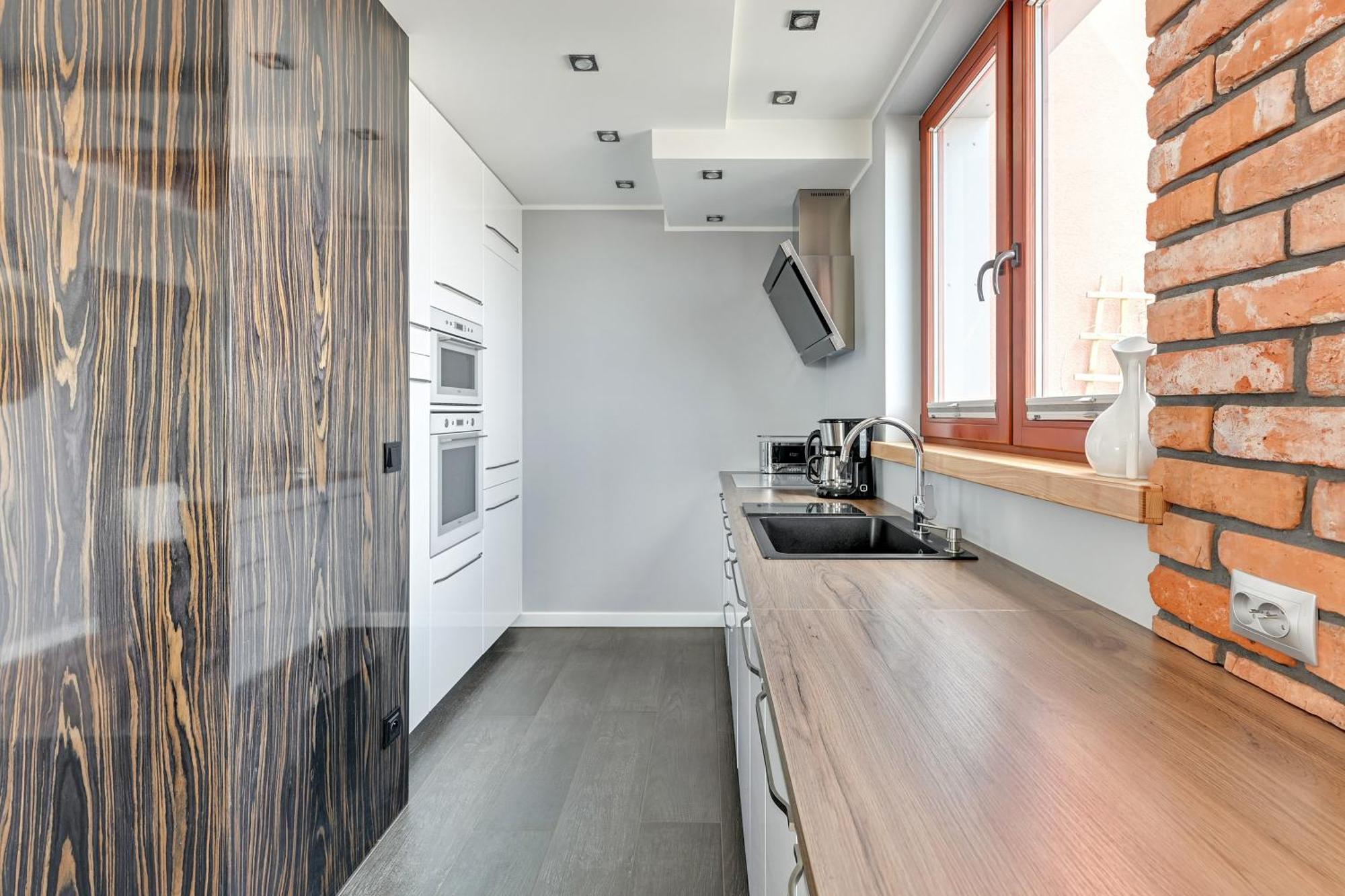 Apartment Elegant And Comfortable In Dom & House